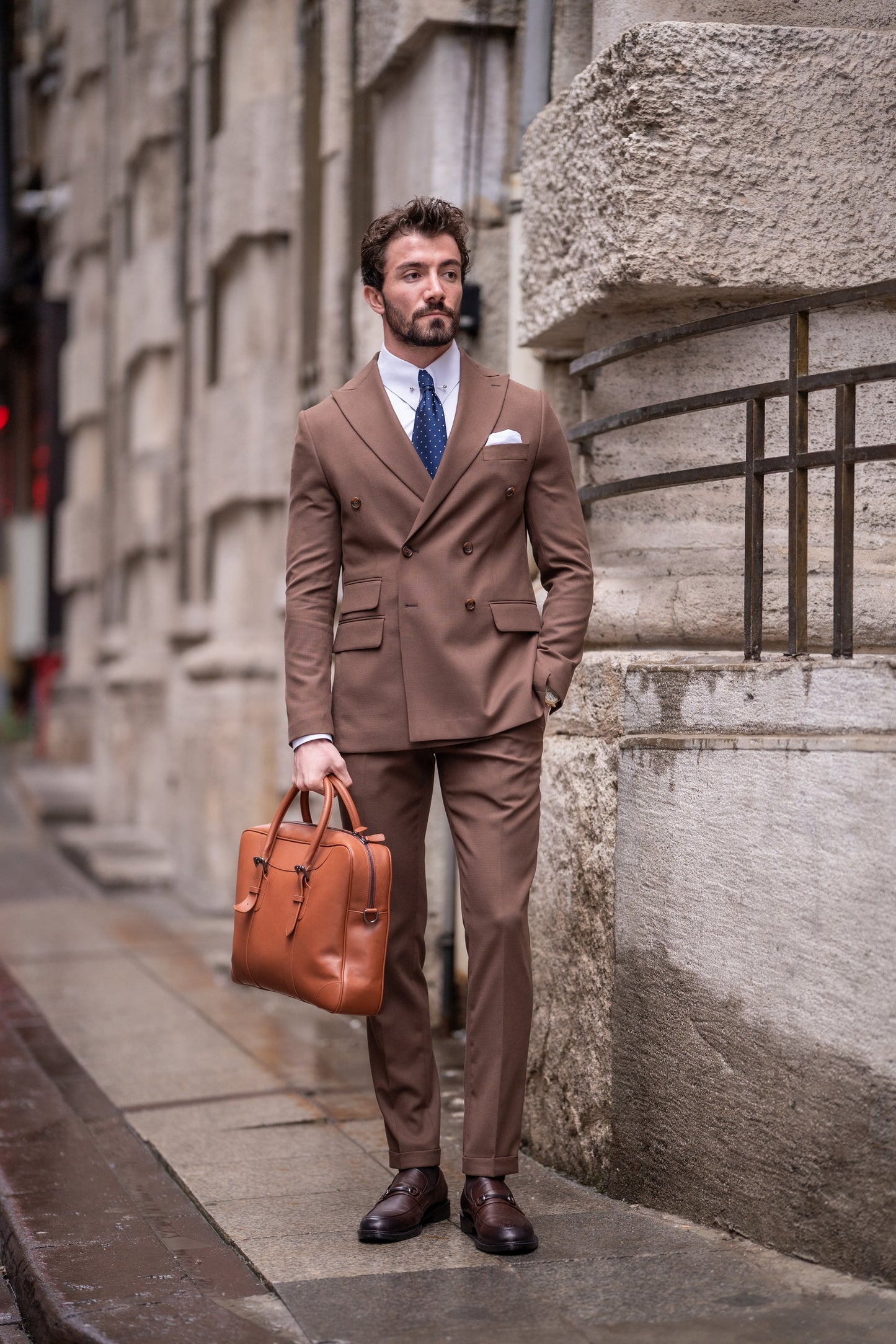 Brown Double Breasted Suit 2-Piece