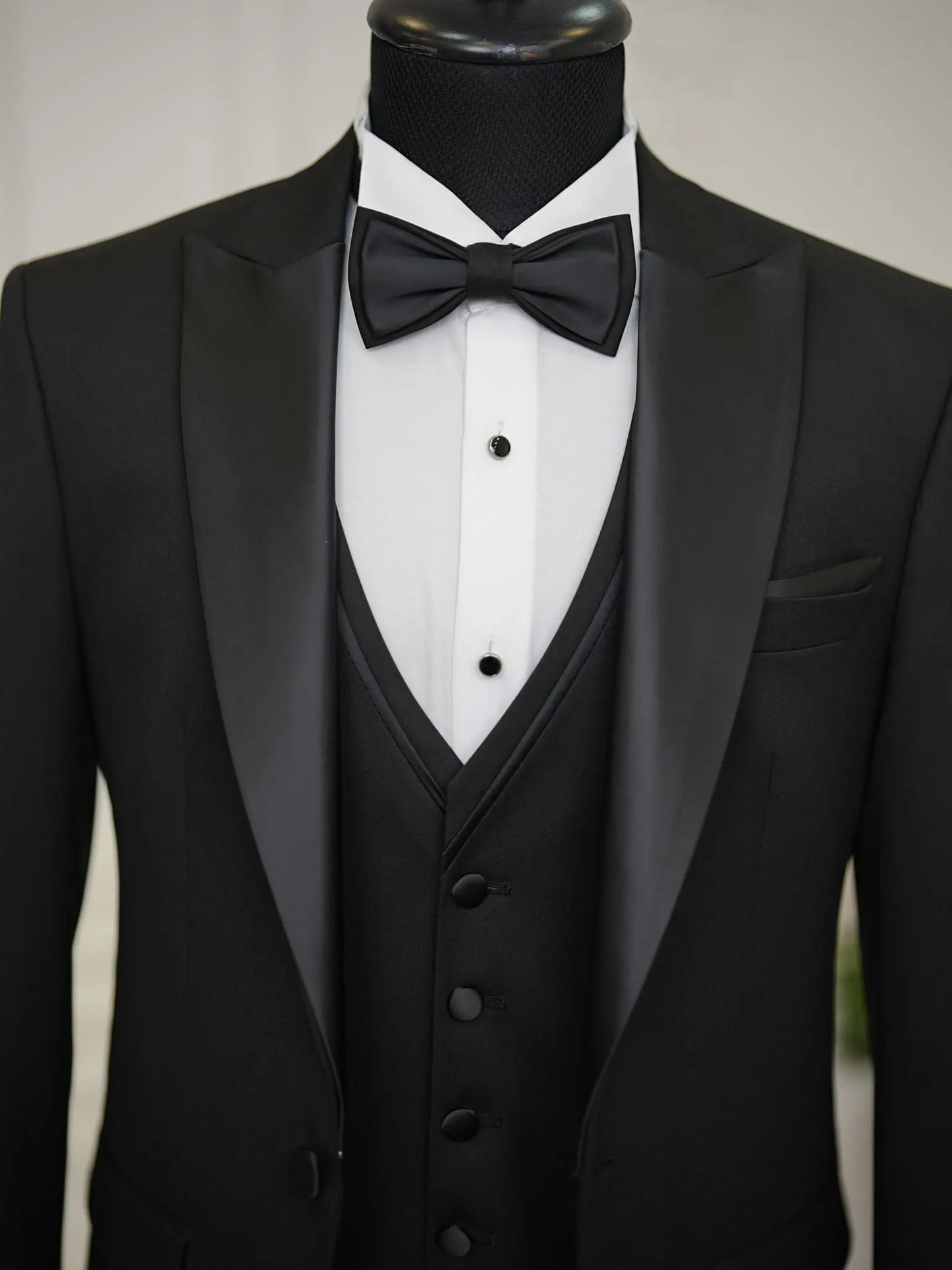 Brabion Elio Black Slim Fit Peak Lapel Tuxedo - BRABION
