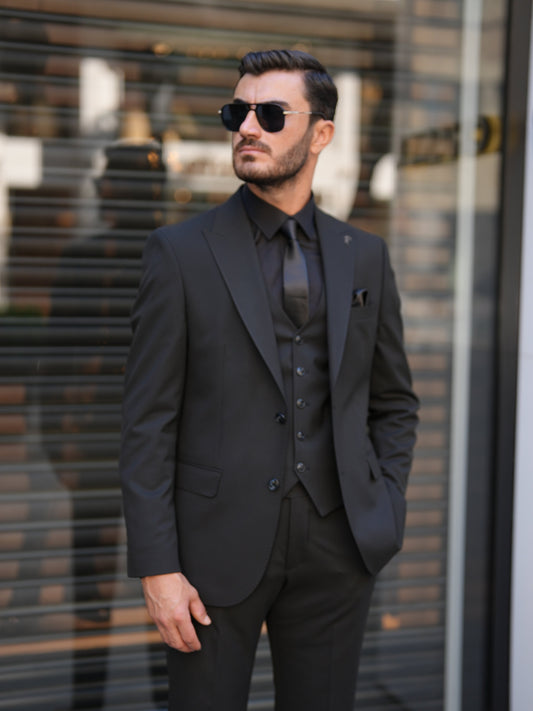 Black 3-Piece Slim Fit Italian Suit