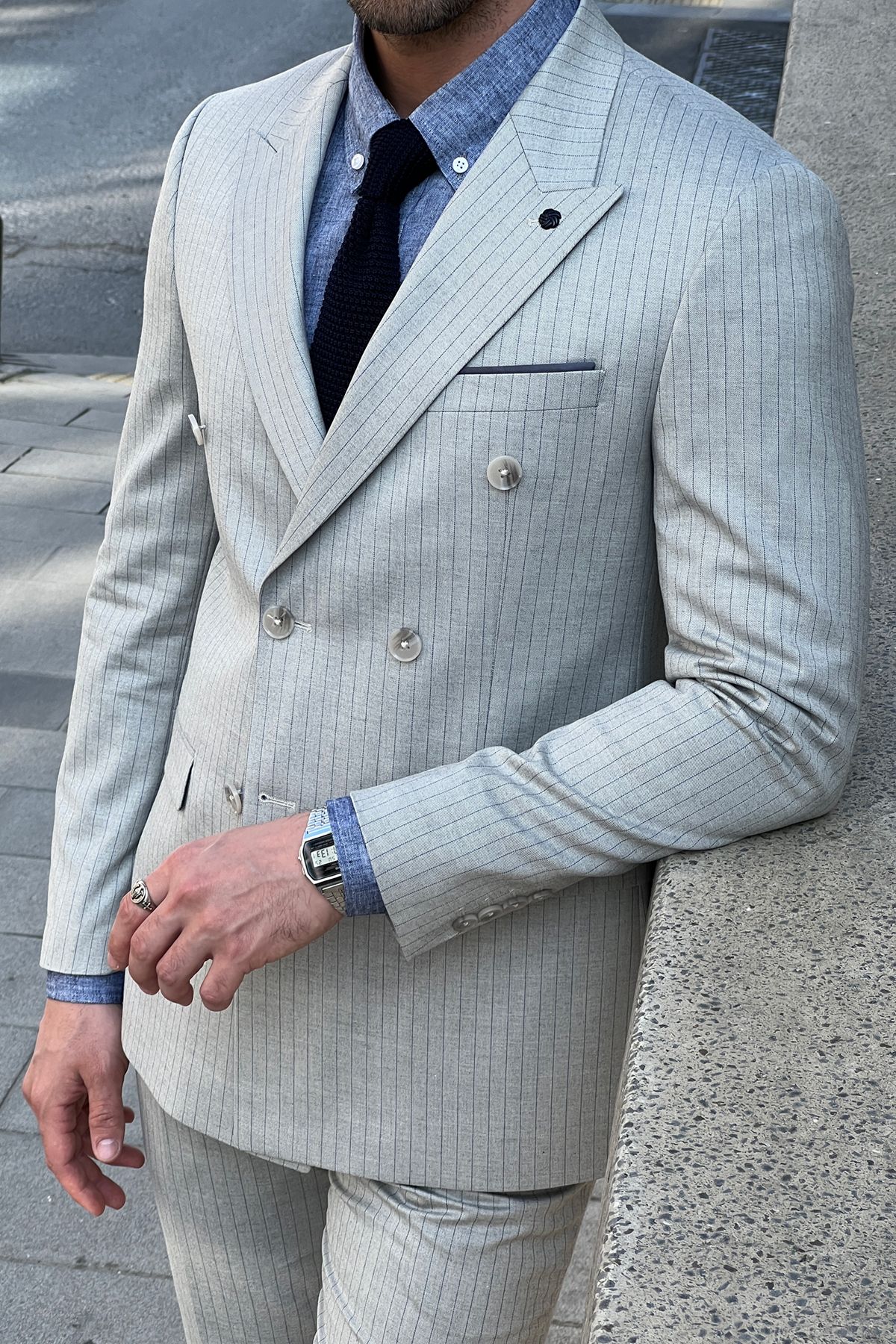 Daniel Double Breasted Gray Wool Suit: Sophisticated Slim-Fit for Every Occasion