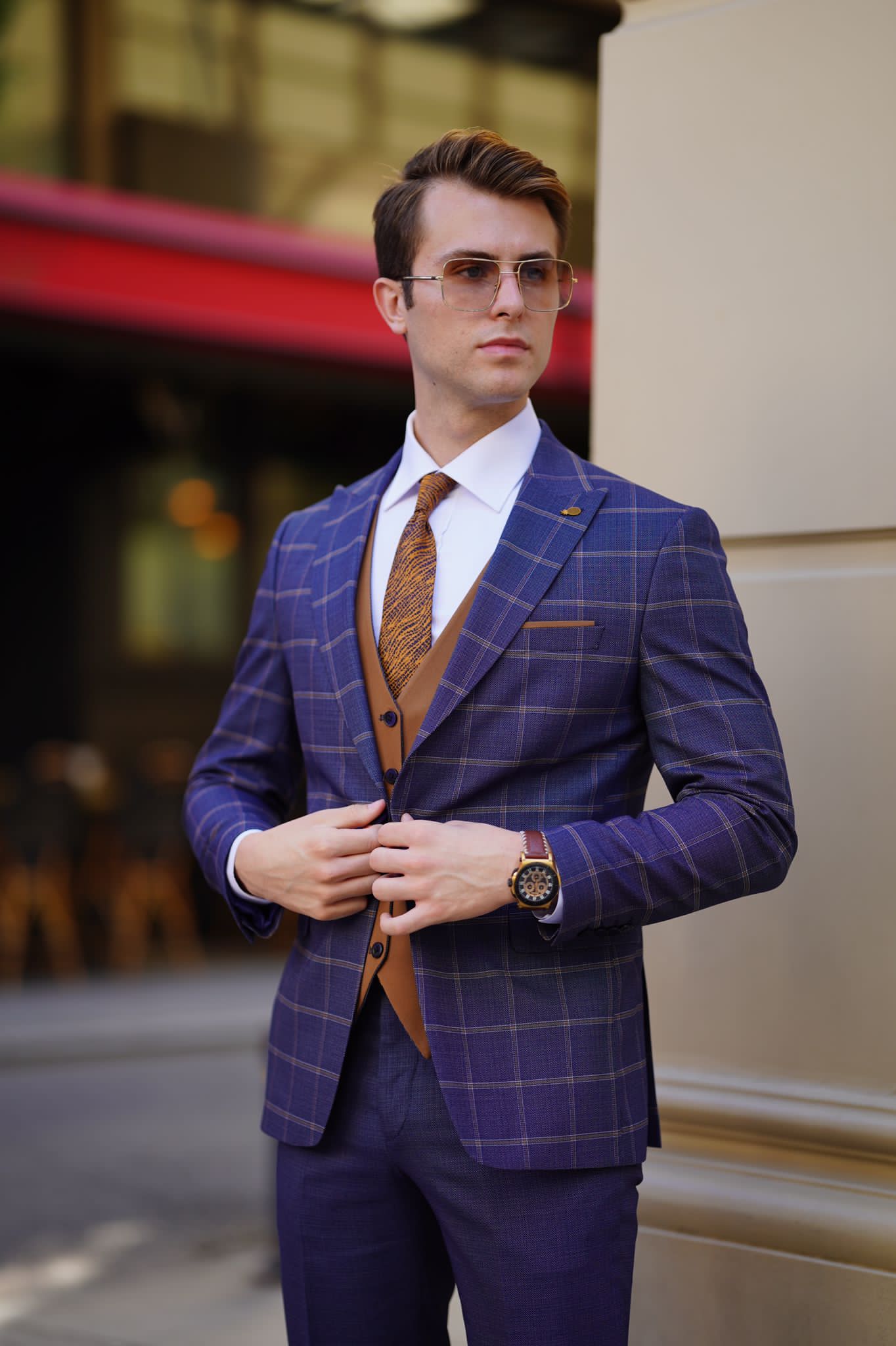 Vespo Navy Blue and Camel Slim-Fit Suit - Perfect for Any Occasion