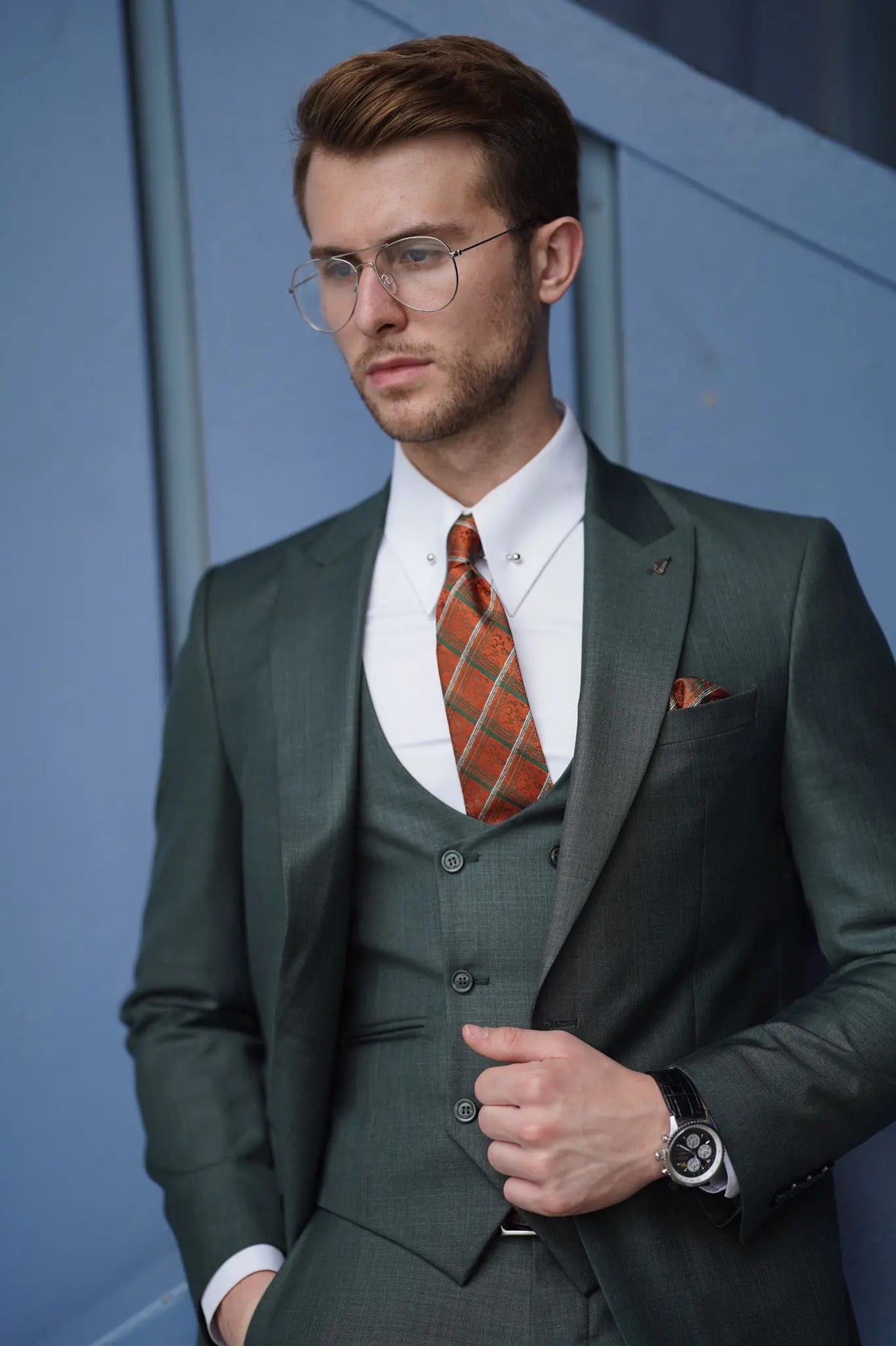 Daniel Slim Fit Green Wool Suit – Elegant Three-Piece Suit for Men brabion
