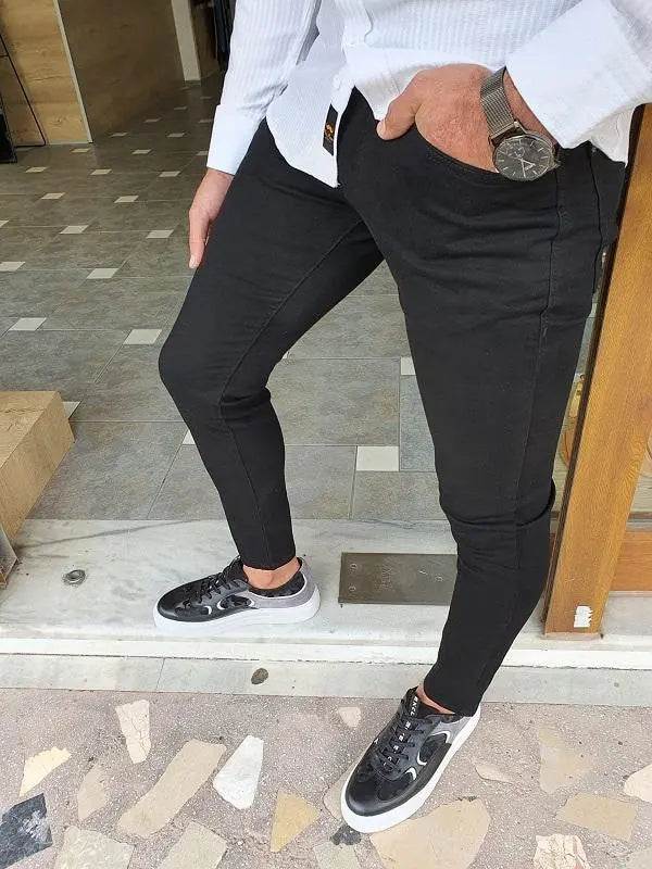 Mantova Black Slim Fit Jeans - Versatile Men's Essential - BRABION