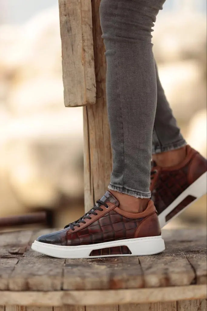 Empire Brown Crocodile Pattern Sneakers - BRABION