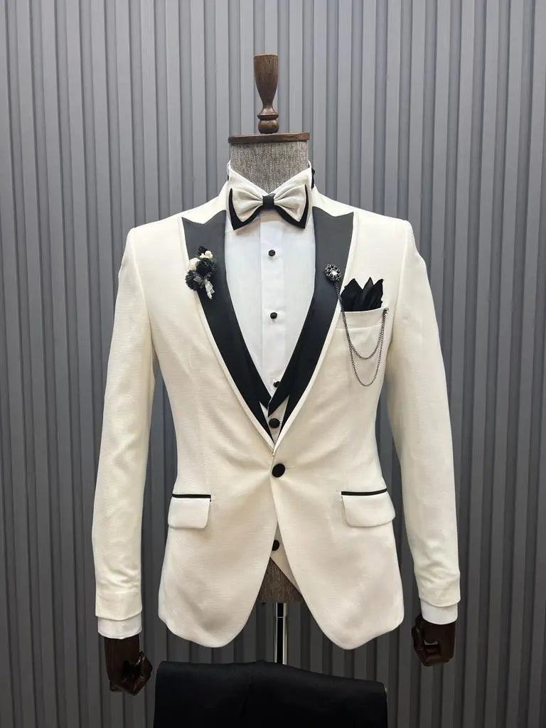 Sorento White Slim Fit Peak Lapel Tuxedo - BRABION