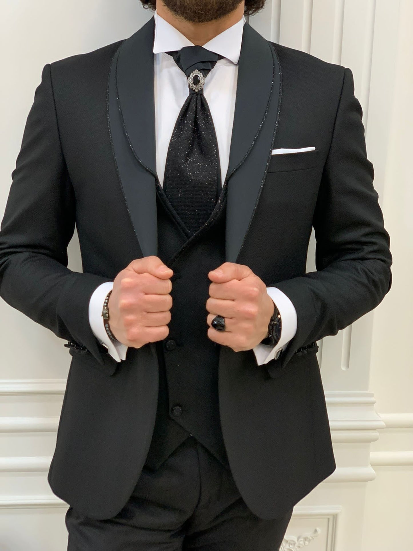 Forte Black Slim Fit Shawl Lapel Wedding Suit