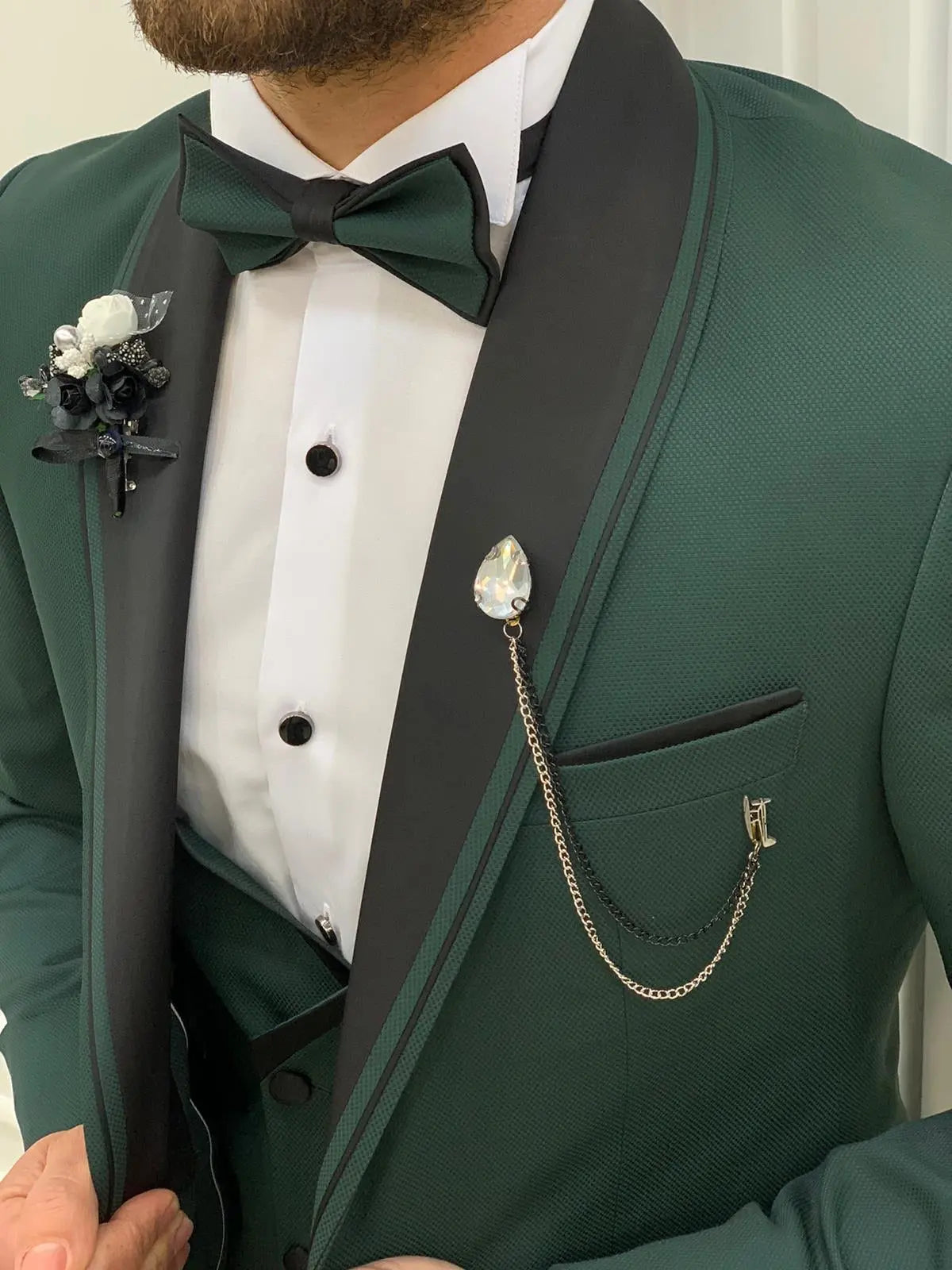Torino Green Slim Fit Velvet Peak Lapel Tuxedo - BRABION