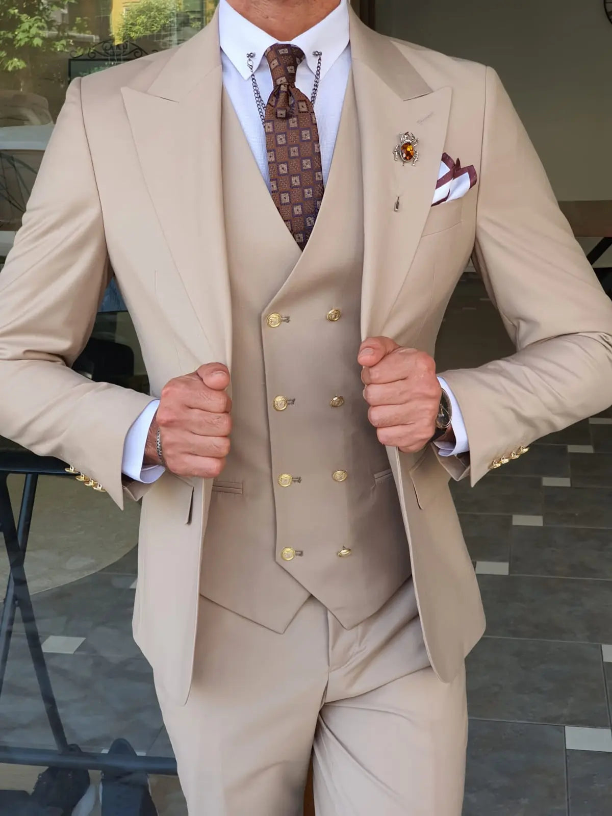 Boston Beige Slim Fit Peak Lapel Wool Suit - Elevate Your Wardrobe BOJONI