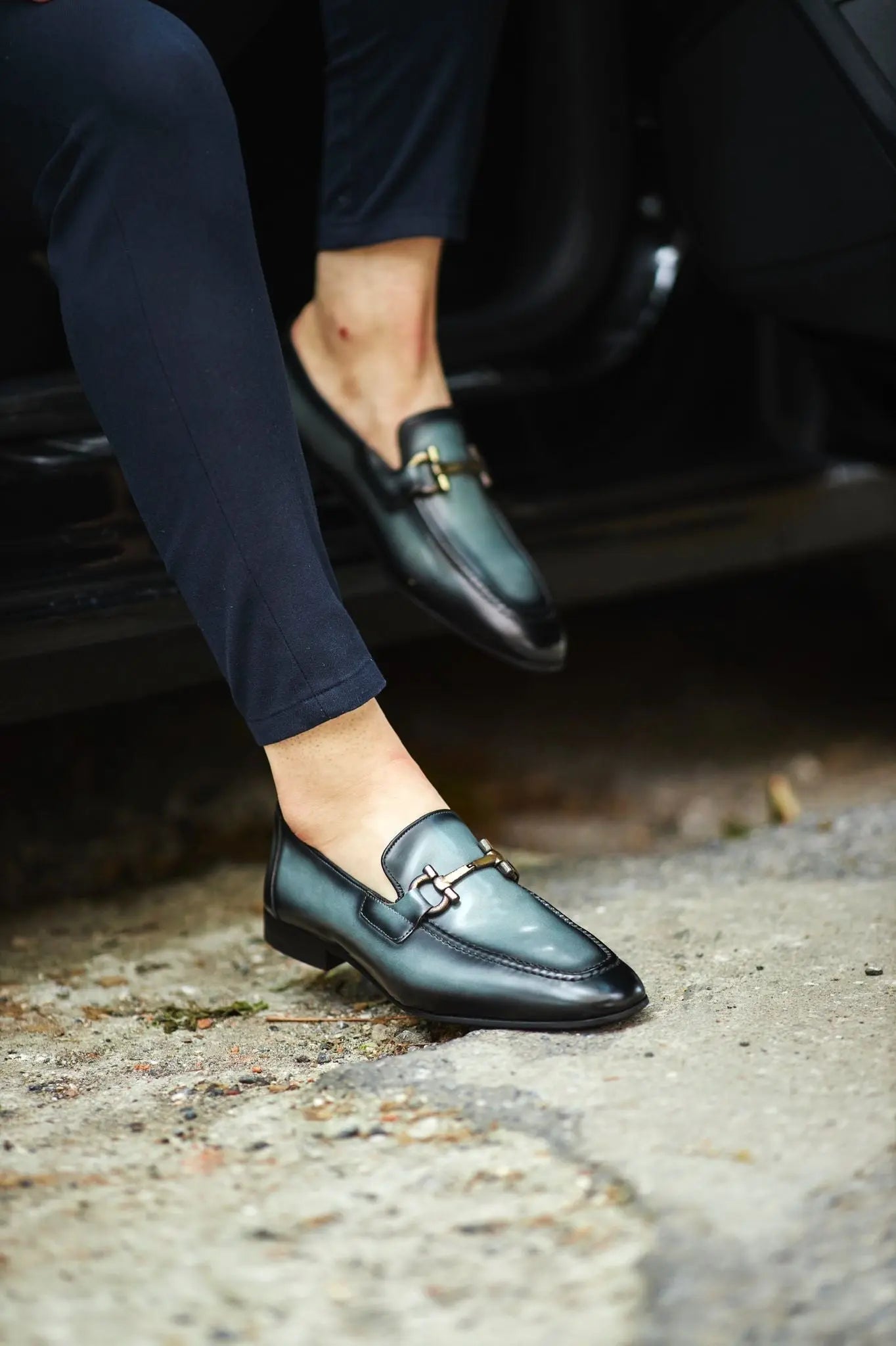 Louis Black Special Edition Neolite Buckle Loafer – Ultimate Elegance for Every Occasion - BRABION