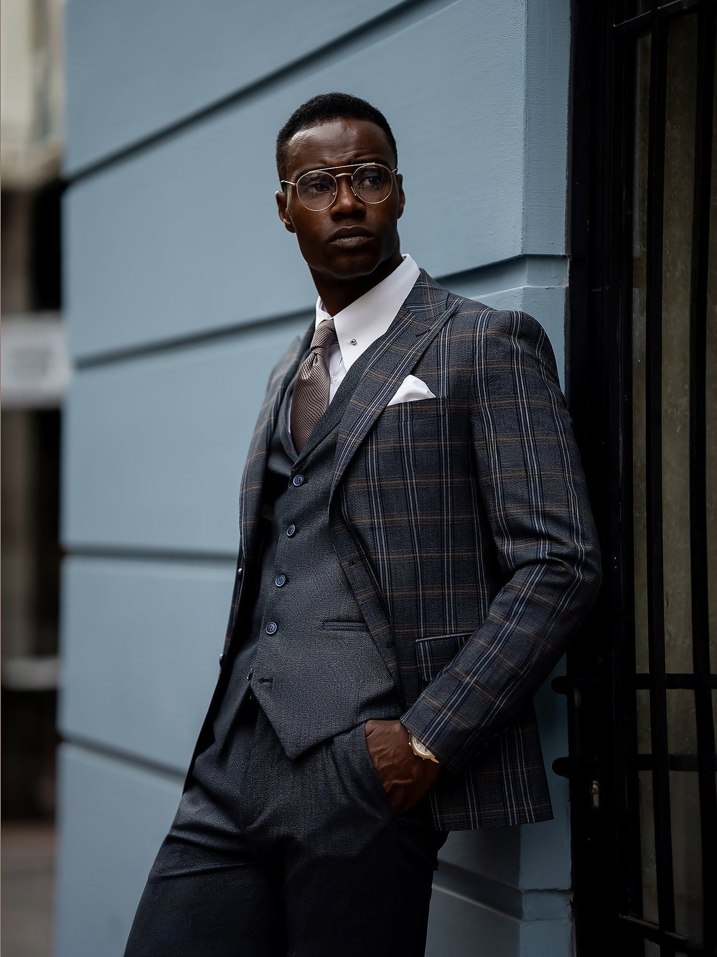 Navy Plaid Slim-Fit Suit 3-Piece VIOSSI