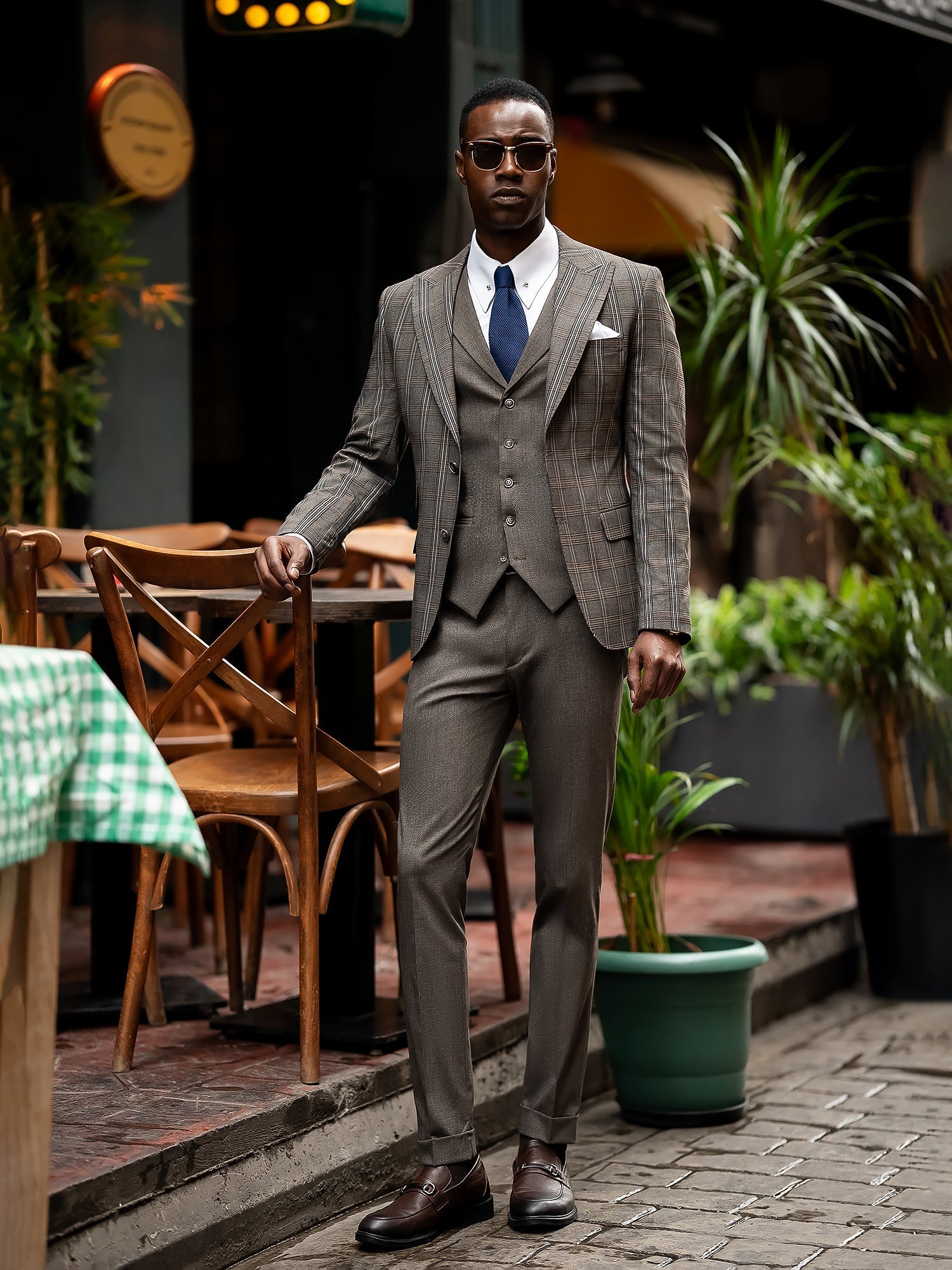 Brown Plaid Slim-Fit Suit 3-Piece VIOSSI