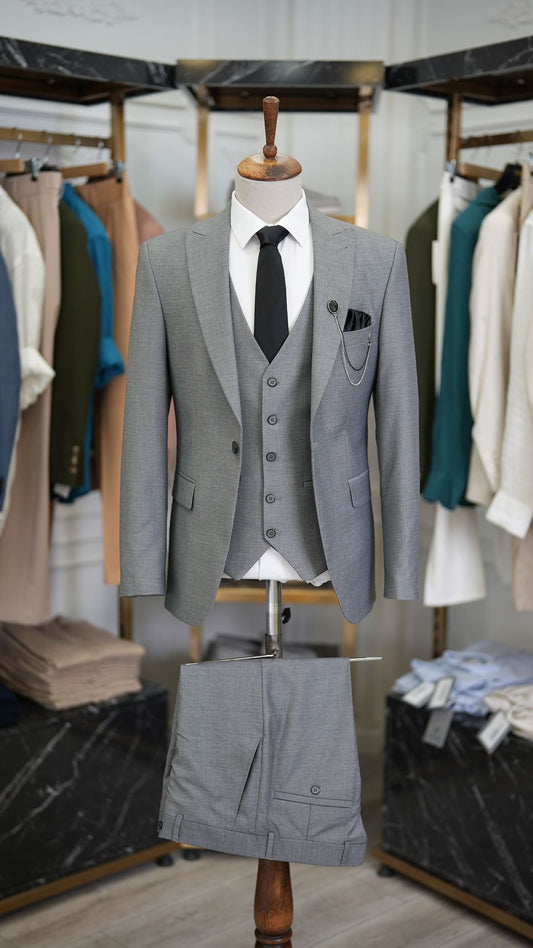 Paul Gray Slim Fit 3 Piece Peak Lapel Suit - Versatile Elegance for Every Occasion