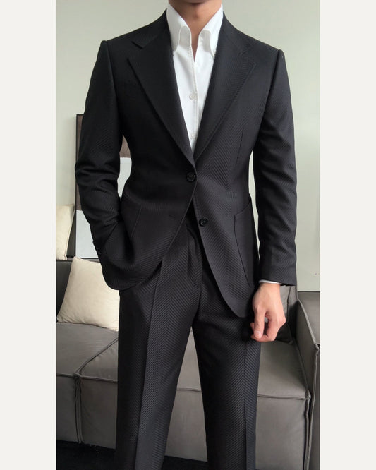 Men’s Herringbone Neapolitan Single-Breasted Suit