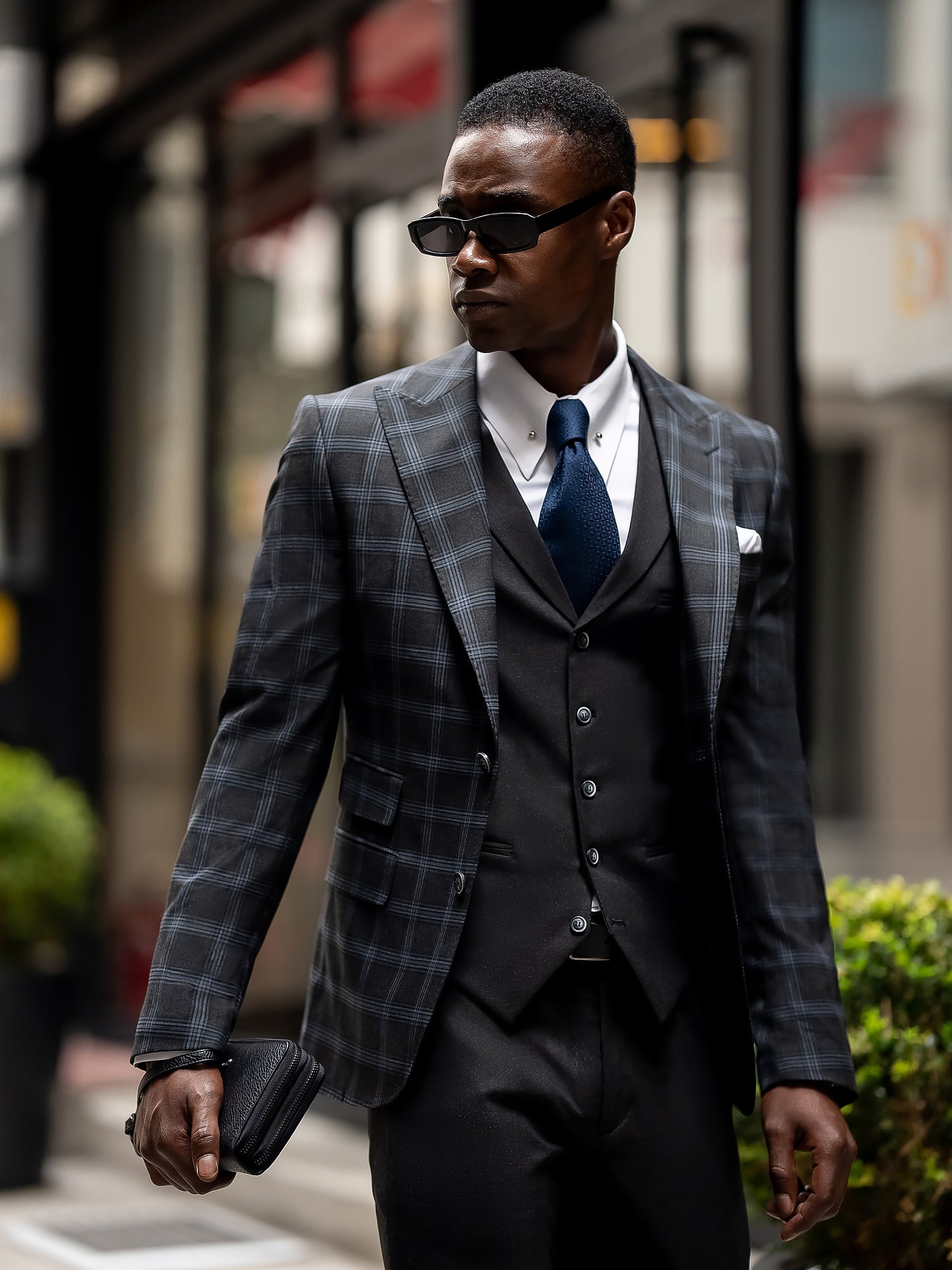 Dark Navy Plaid Slim-Fit Suit 3-Piece VIOSSI