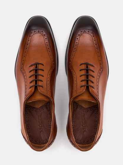 Brown Leather Wingtip Oxford VIOSSI