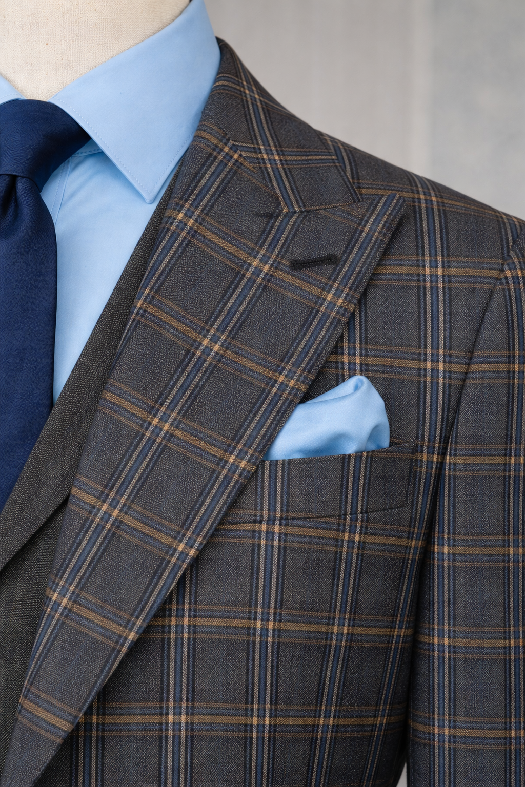 Navy Plaid Slim-Fit Suit 3-Piece VIOSSI