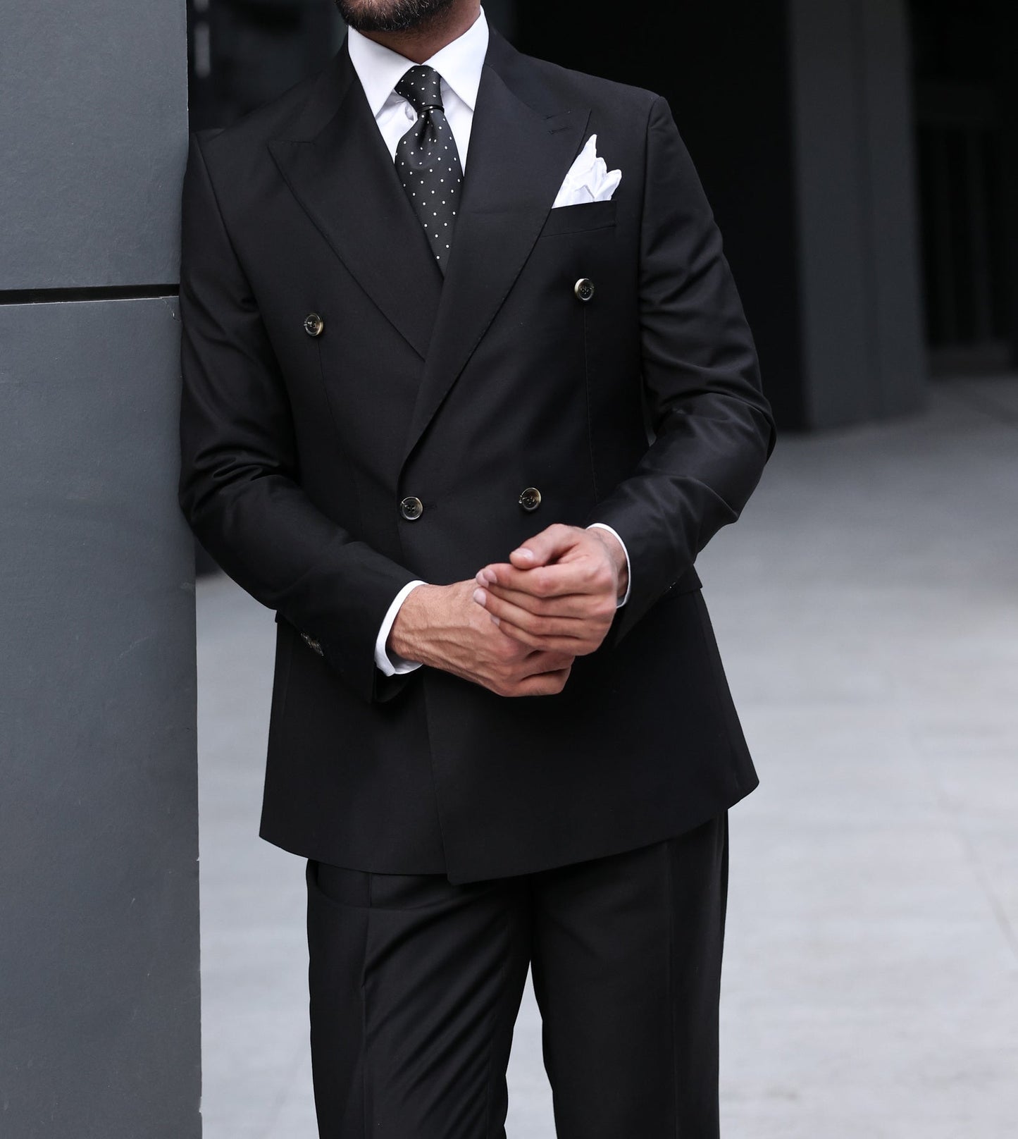 Black Double Breasted Suit 2-Piece VIOSSI