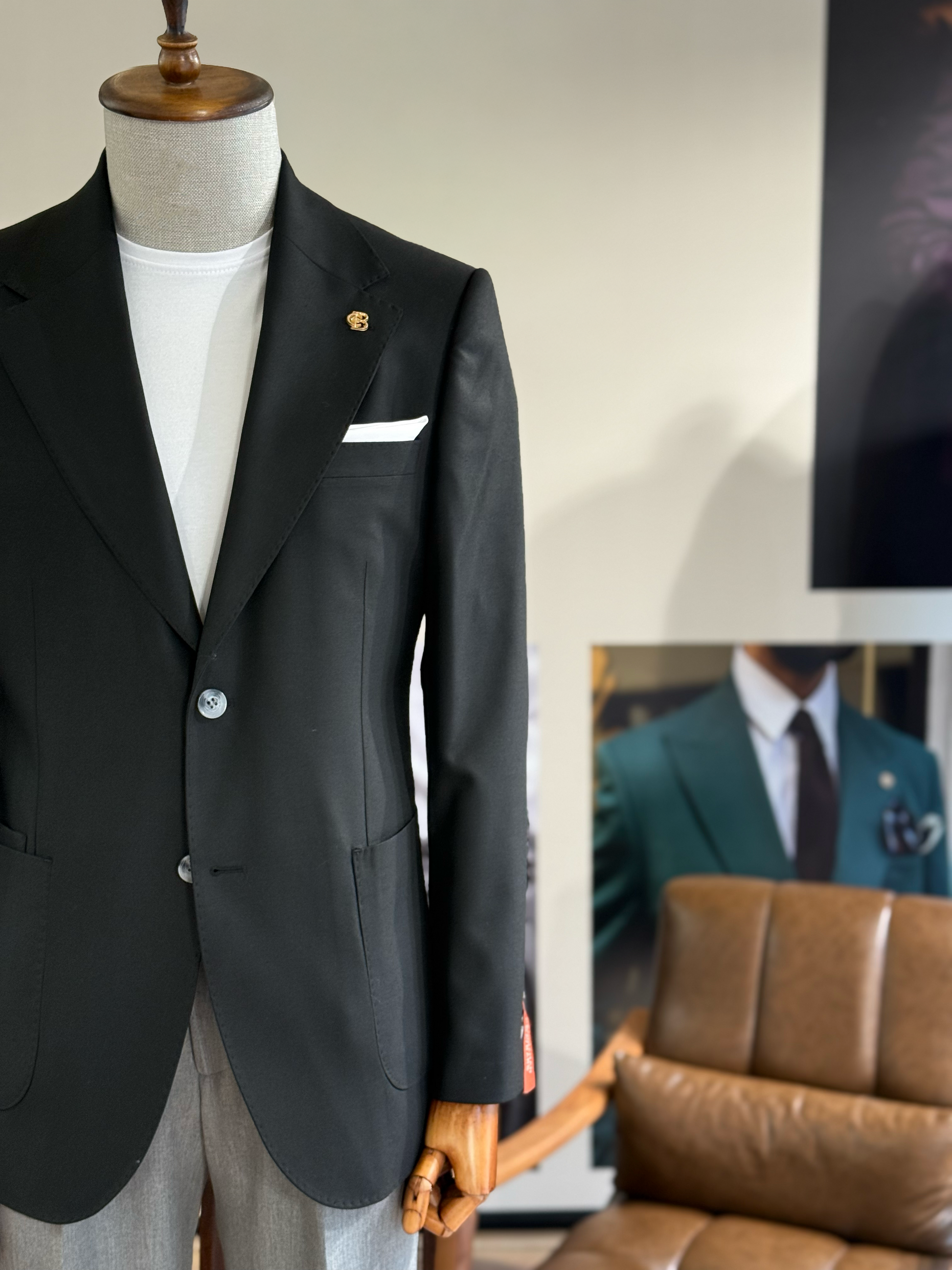 Black Single Breasted Blazer - BRABION