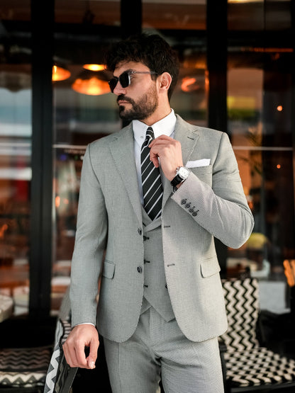 White Houndstooth Slim-Fit Suit 3-Piece VIOSSI