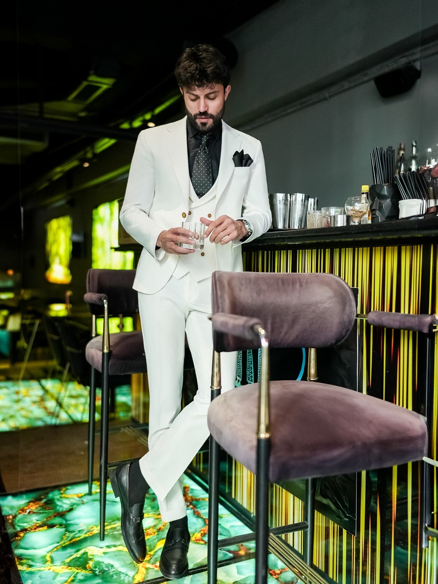 White Slim-Fit Suit 3-Piece VIOSSI