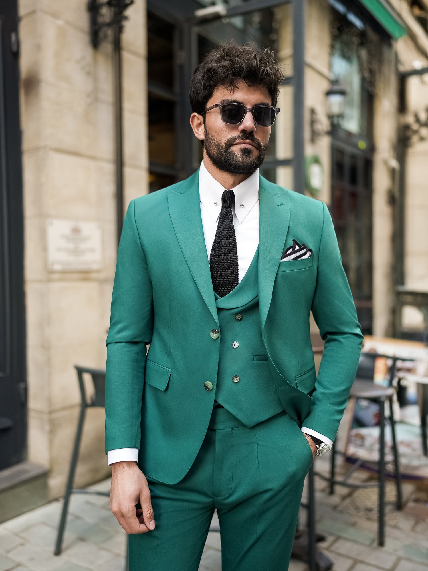 Green Modern-Fit Suit 3-Piece VIOSSI