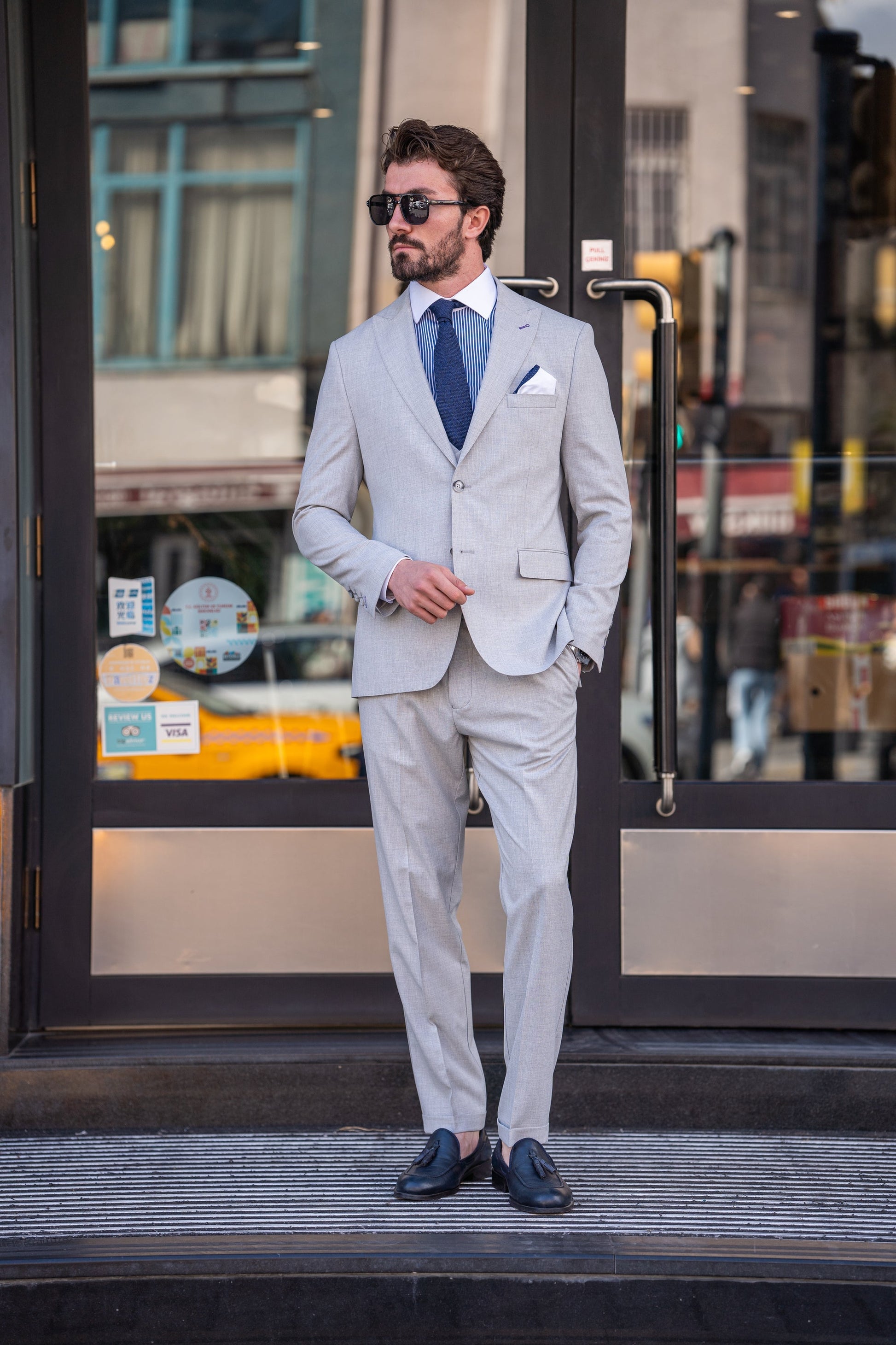 Grey Modern-Fit Suit 3-Piece VIOSSI
