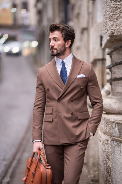 Brown Double Breasted Suit 2-Piece