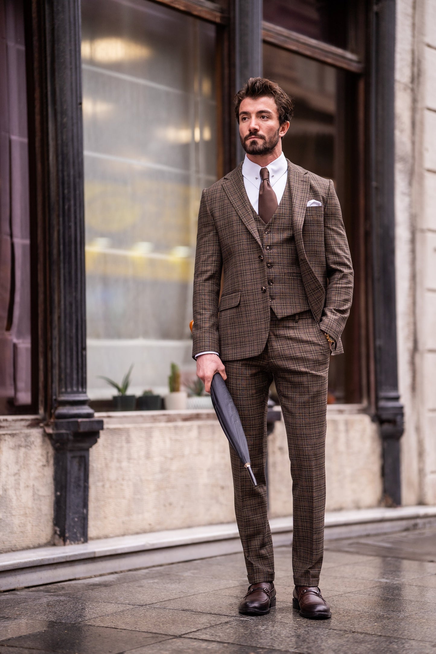 Brown Plaid Slim-Fit Suit 3-Piece VIOSSI