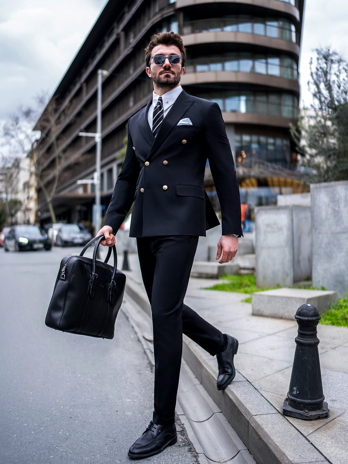 Black Double Breasted Suit 2-Piece VIOSSI