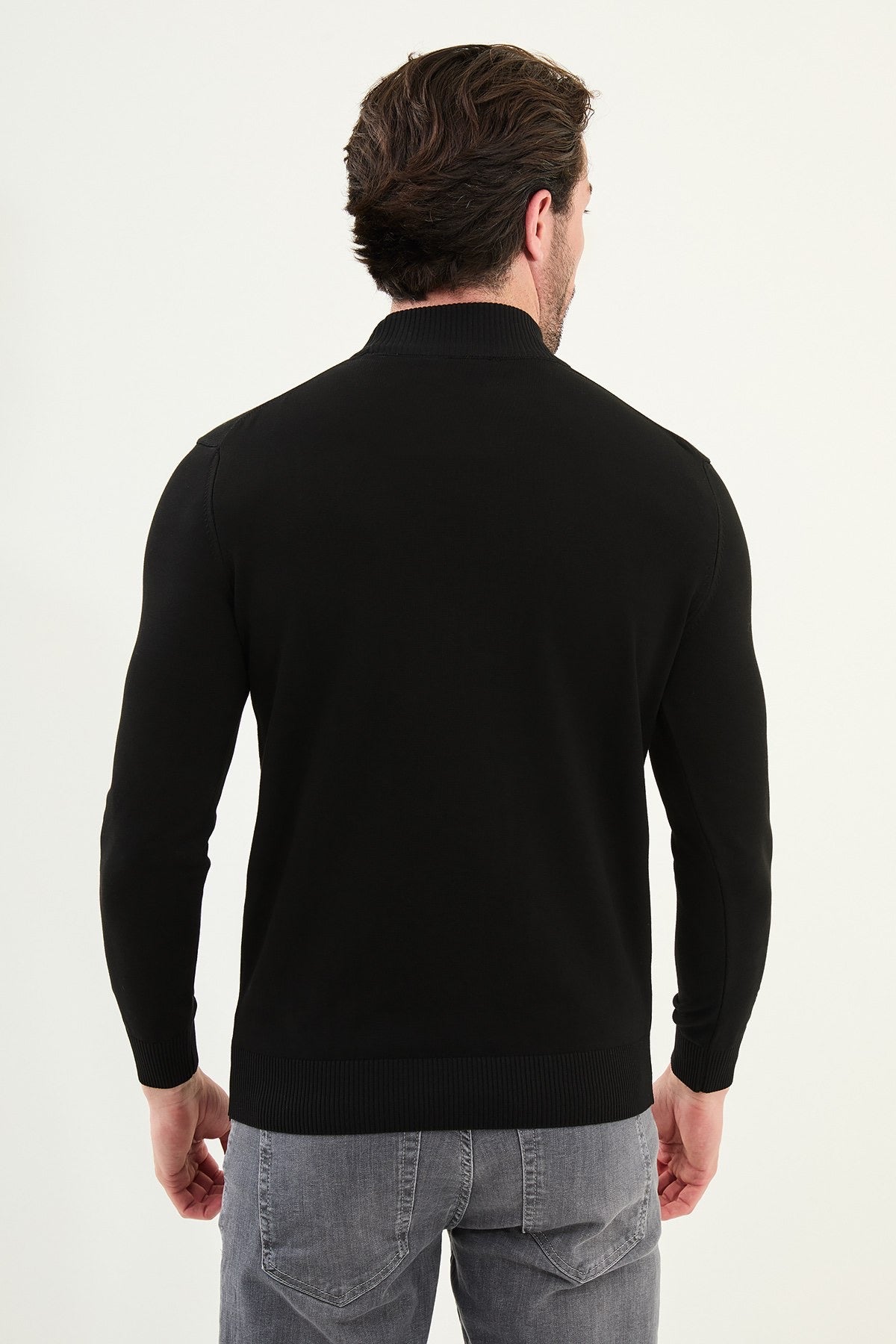 Men’s Black Knit Half-Turtleneck Pullover – Slim Fit