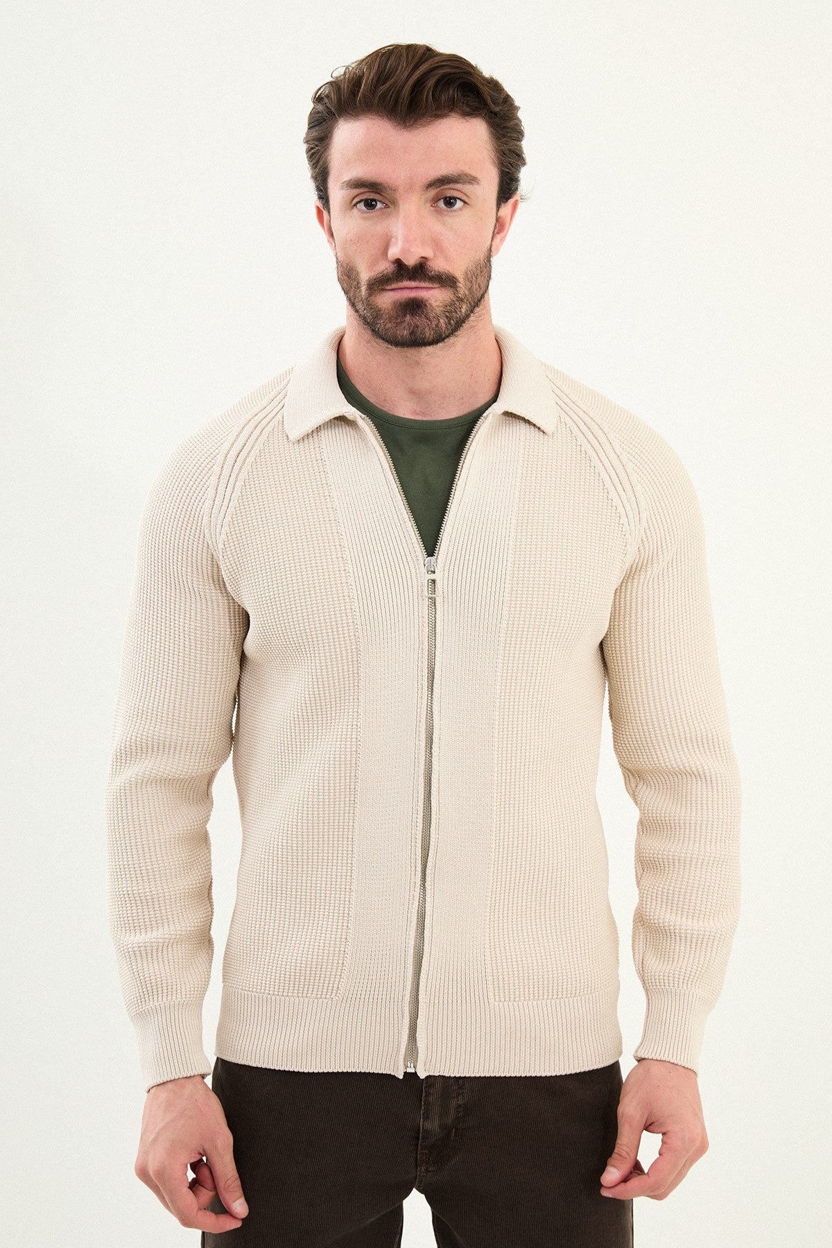 Men’s Beige Ribbed Zip Cardigan
