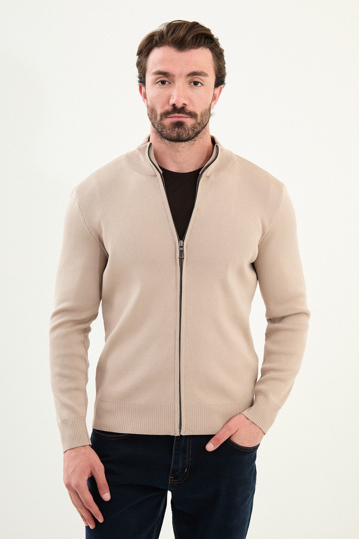 Men's Slim-Fit Zip-Up Knit Cardigan – Beige