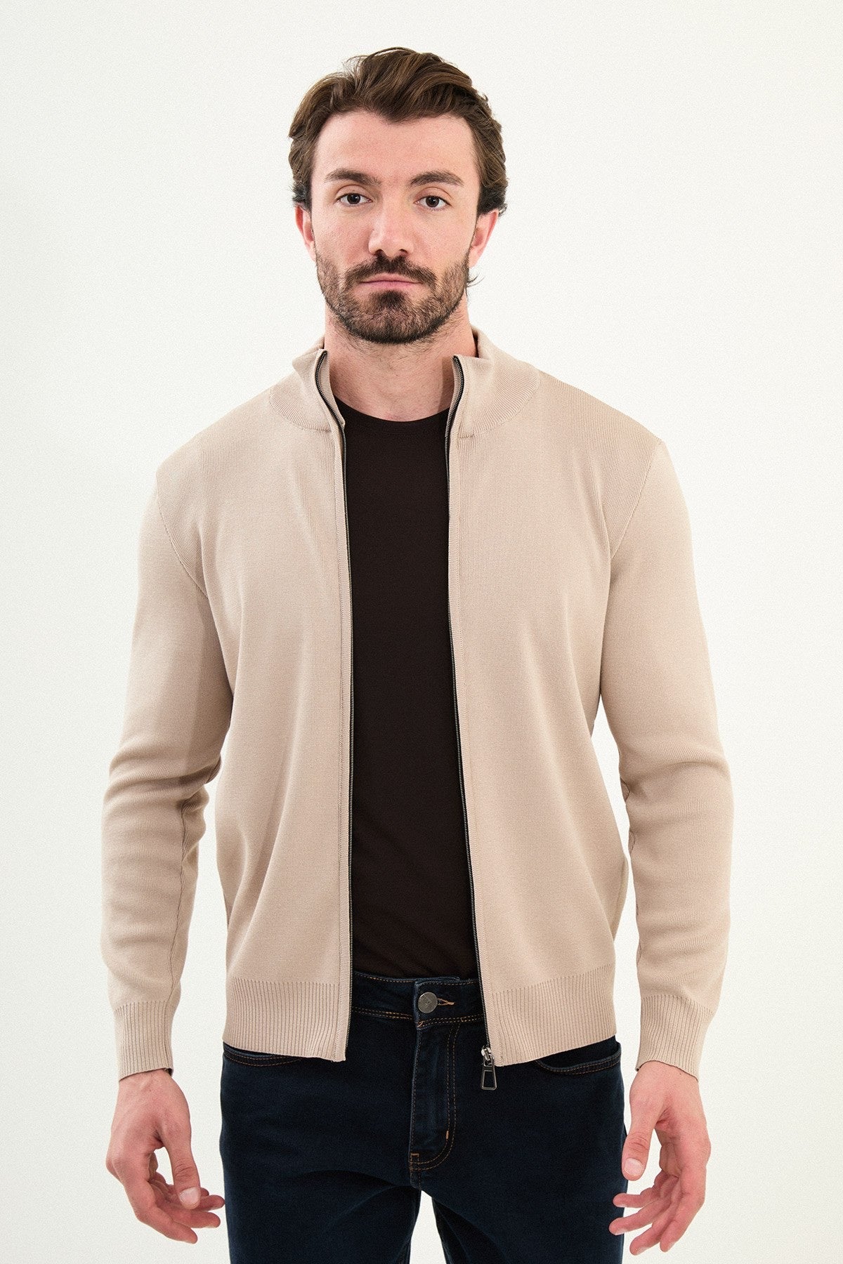Men's Slim-Fit Zip-Up Knit Cardigan – Beige