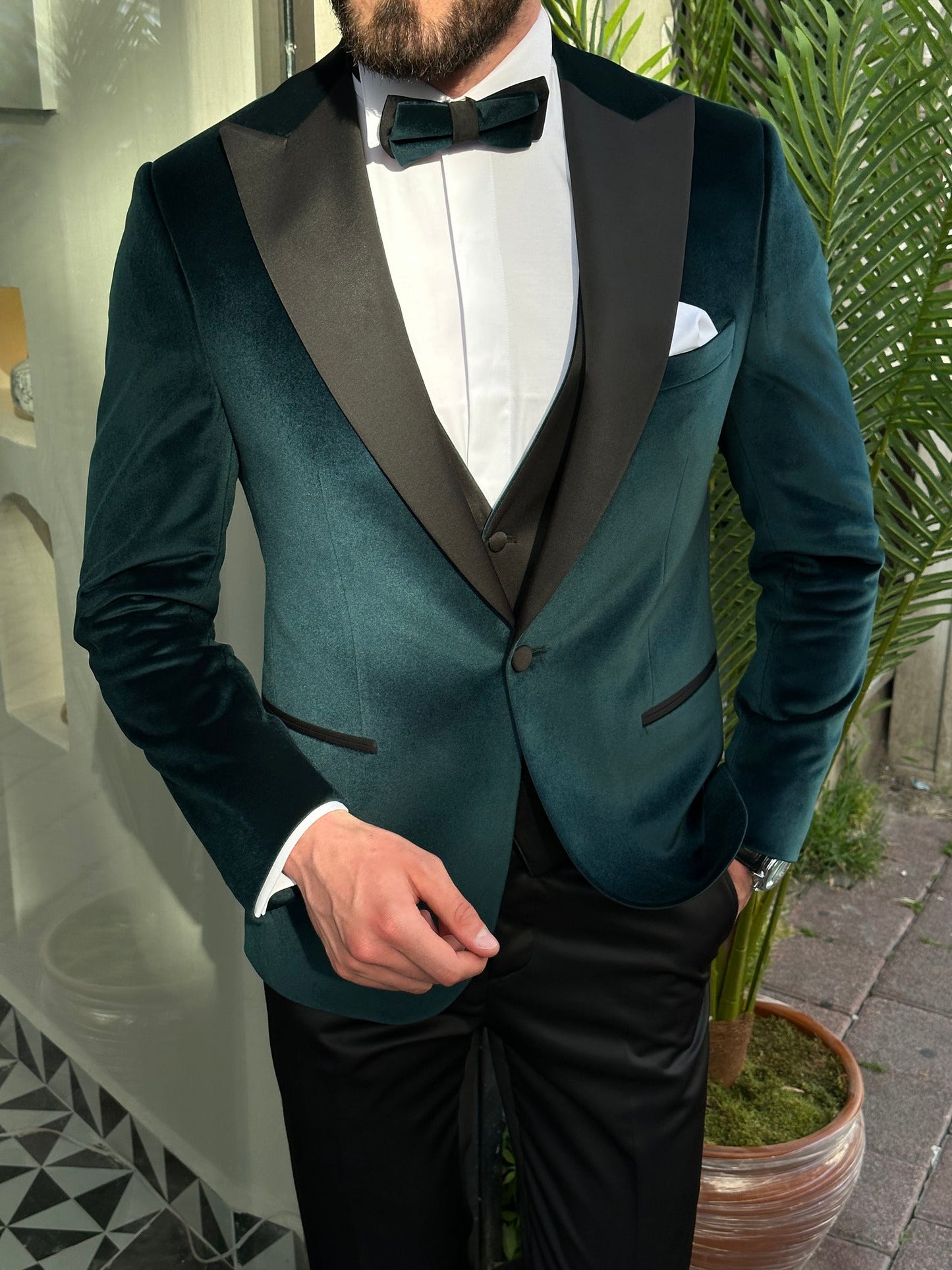 Emerald Velvet Slim-Fit Tuxedo 3-Piece