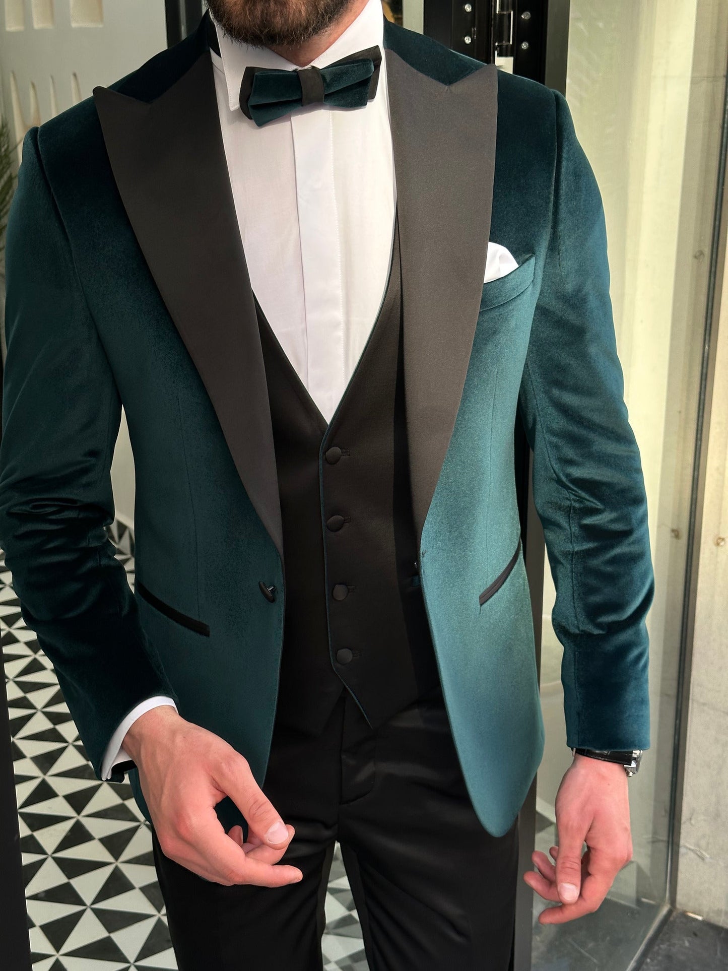 Emerald Velvet Slim-Fit Tuxedo 3-Piece