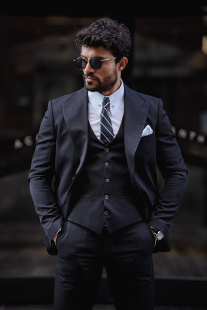 Black Slim-Fit Suit 3-Piece VIOSSI