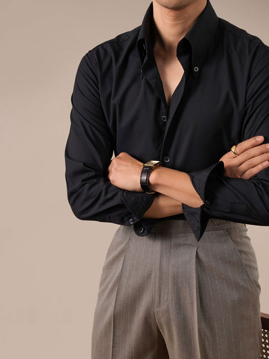 Mens Dress Shirt Bold Pointed Collar Button-Down