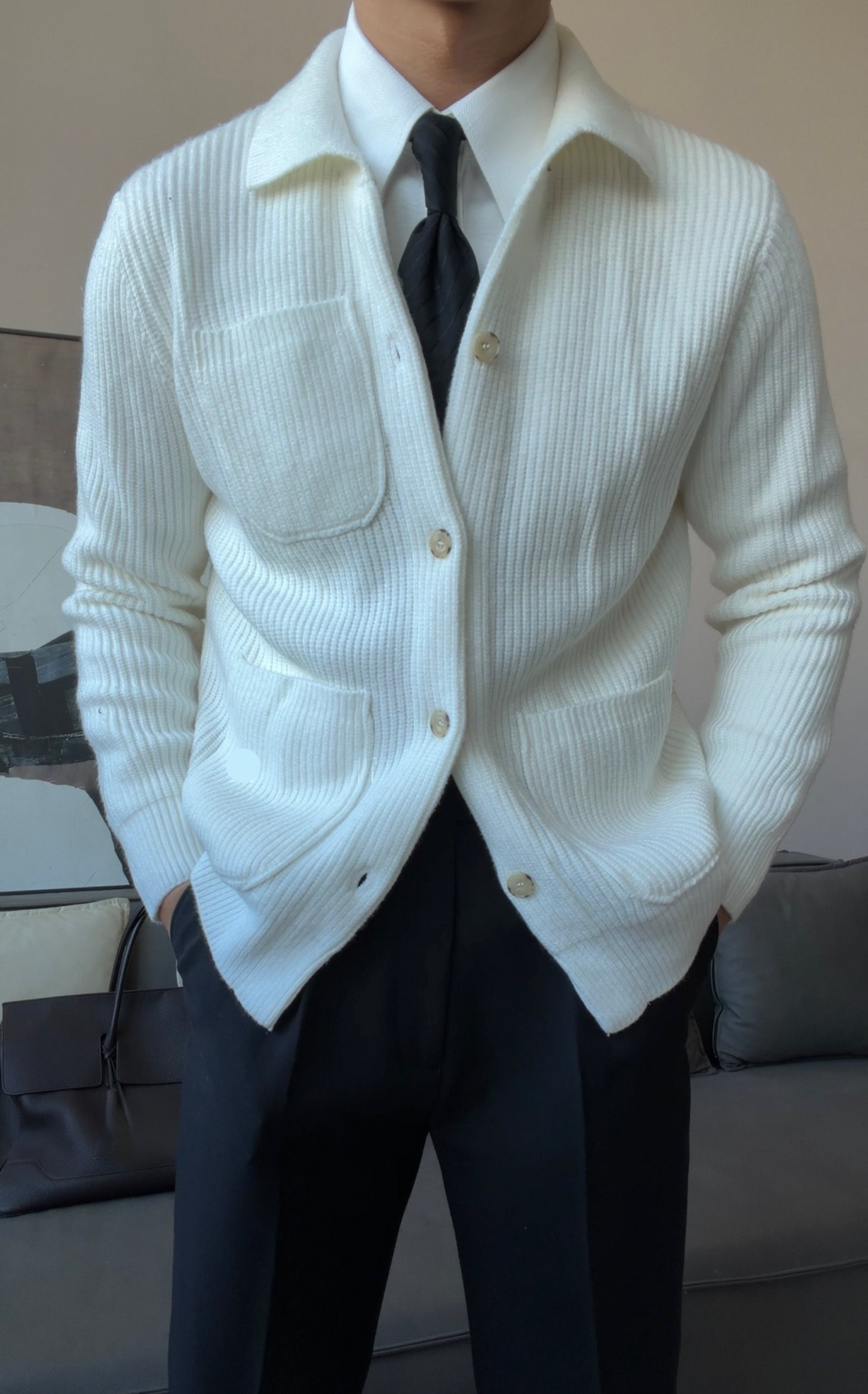 Men’s Thick Collared Knit Cardigan