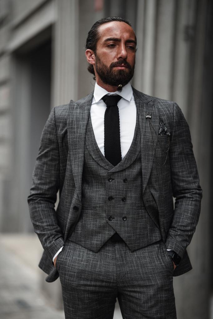 Evo Dark Gray Slim Fit Crosshatch Suit – Elevate Your Style