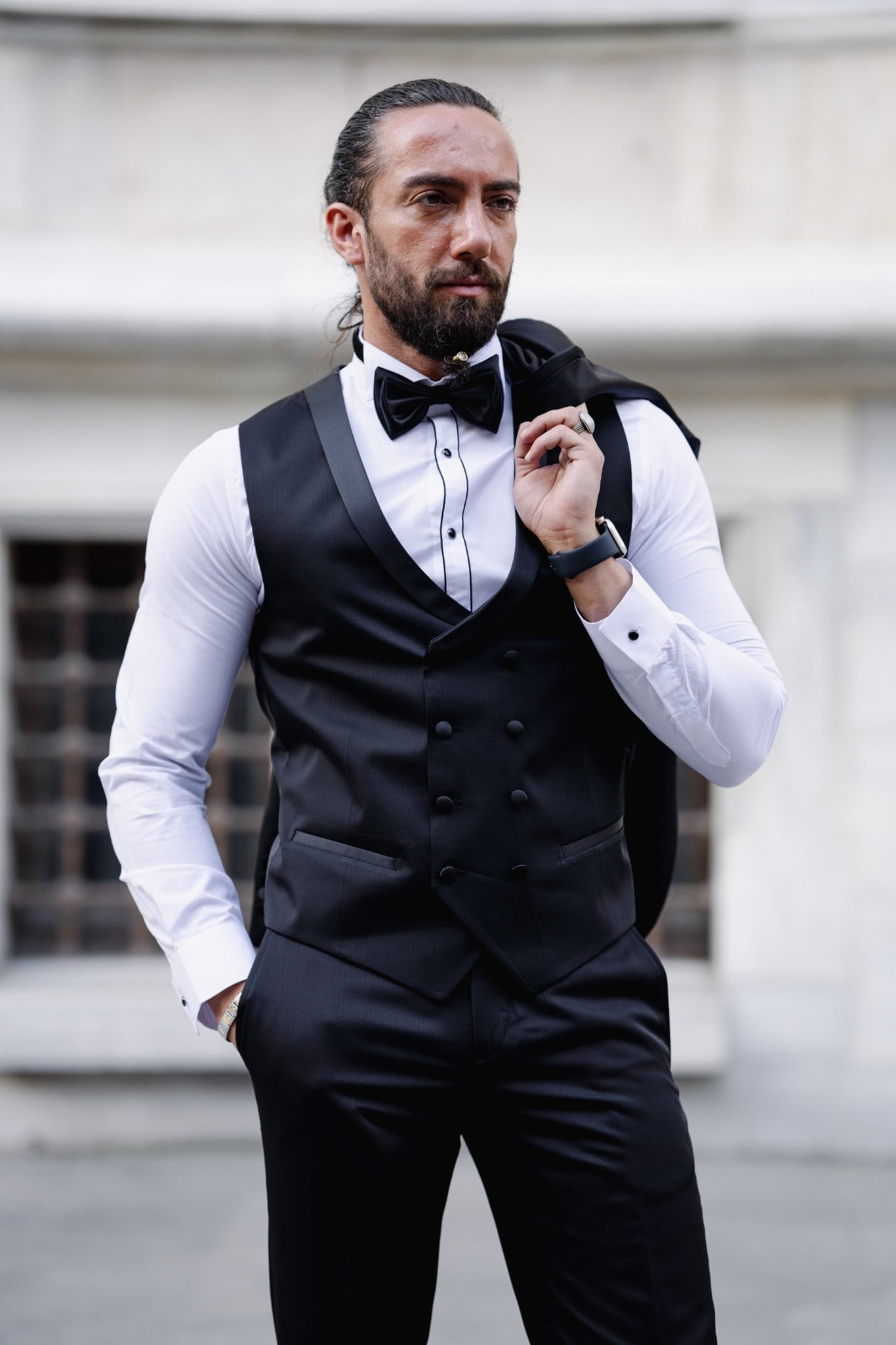 Daniel Black Slim Fit Shawl Lapel Tuxedo - Timeless Elegance for Men