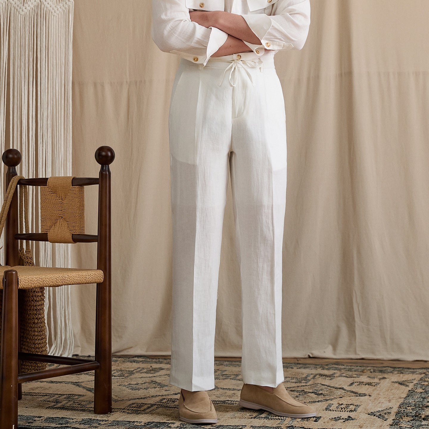 Pleated Linen Drawstring Pants