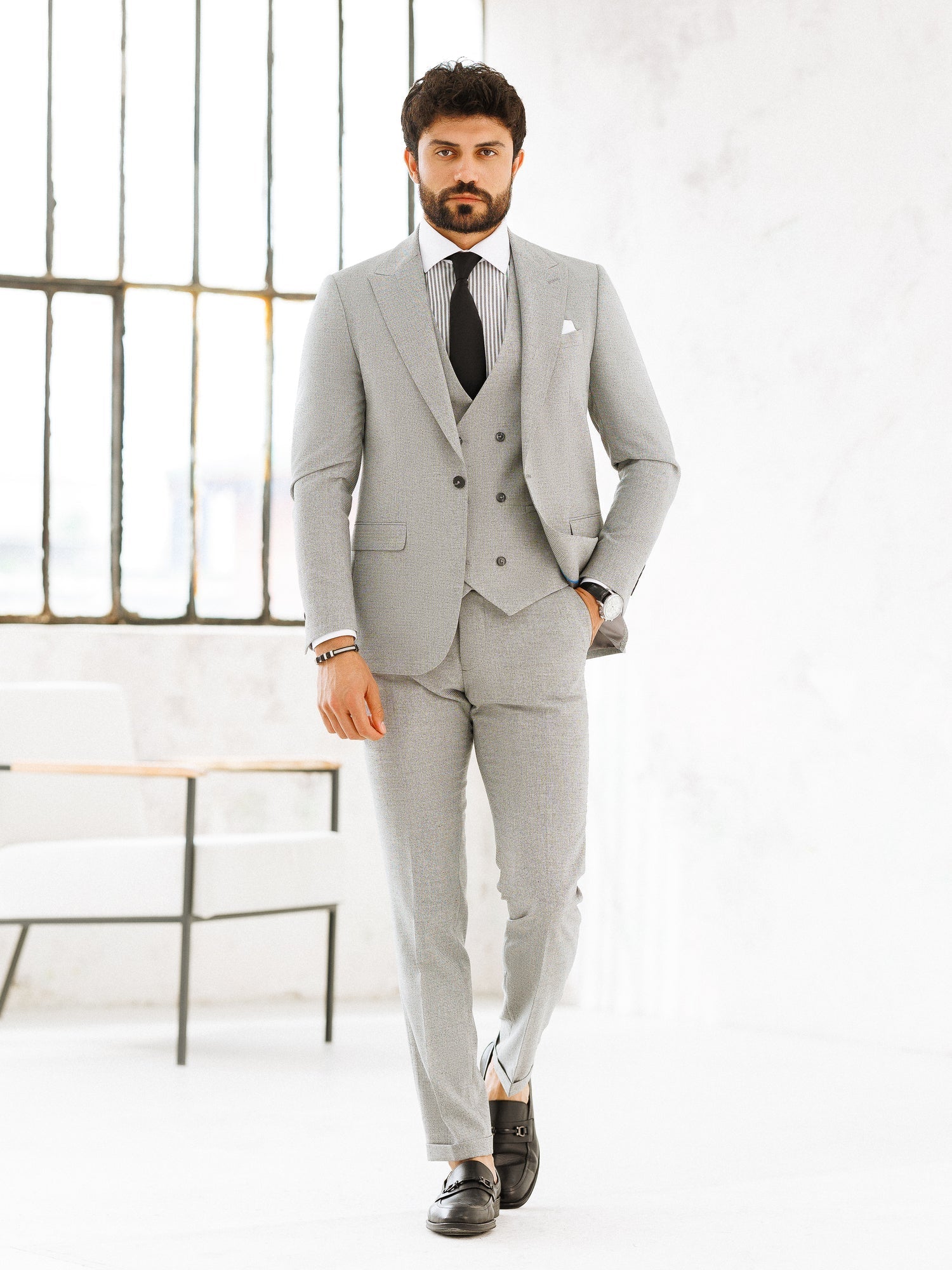 Light Grey Slim-Fit Suit 3-Piece VIOSSI
