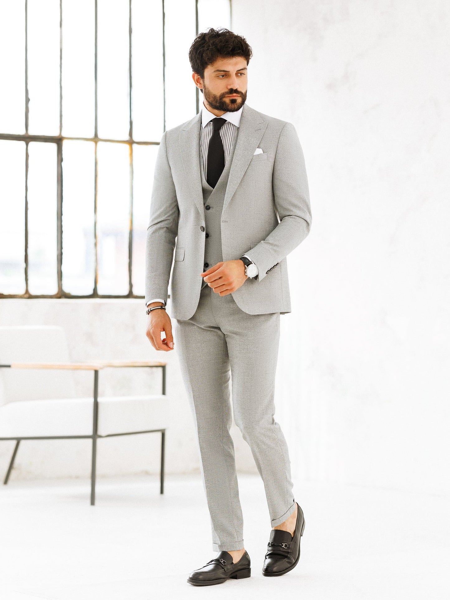 Light Grey Slim-Fit Suit 3-Piece VIOSSI