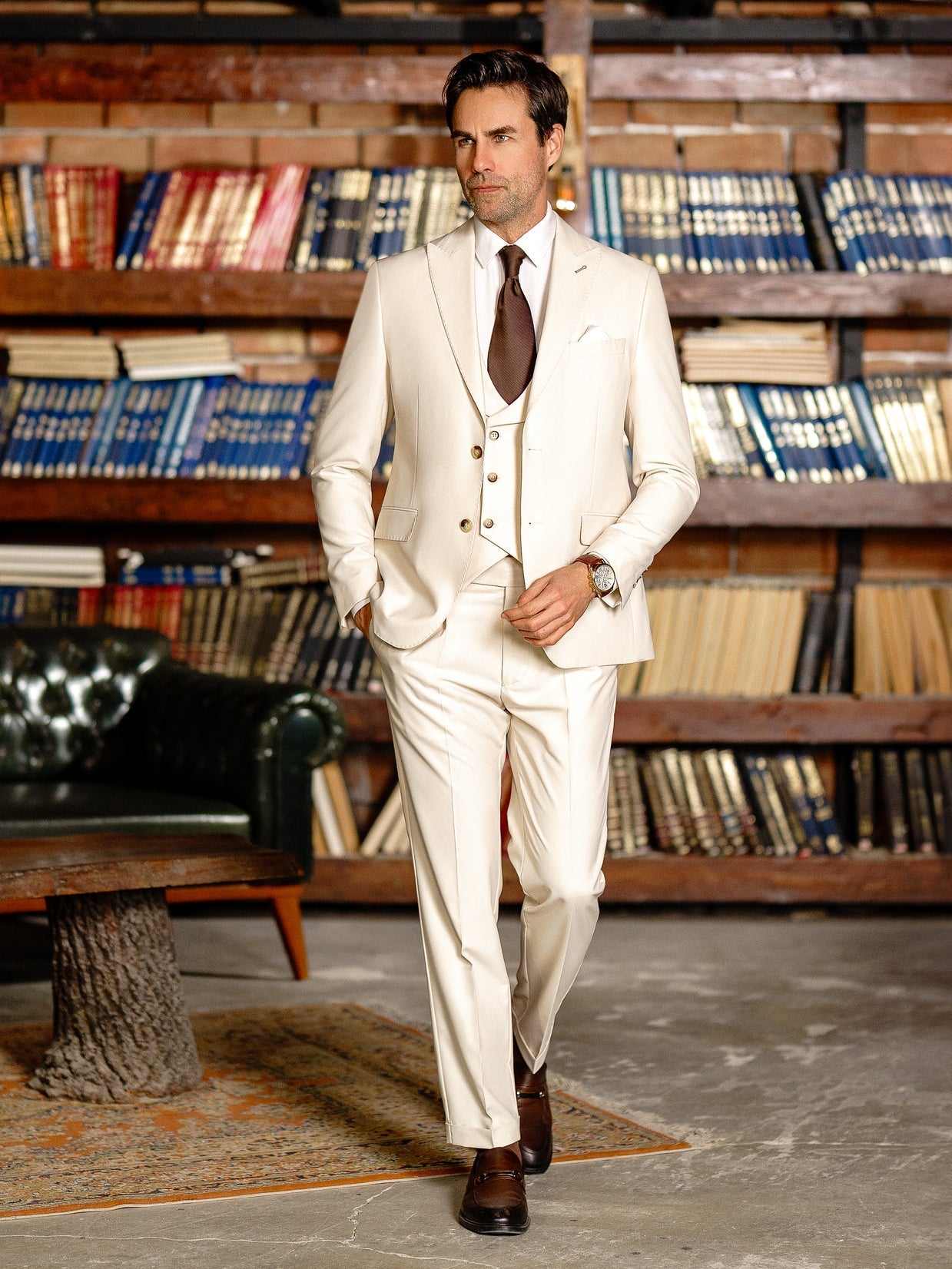 Beige Modern-Fit Suit 3-Piece VIOSSI