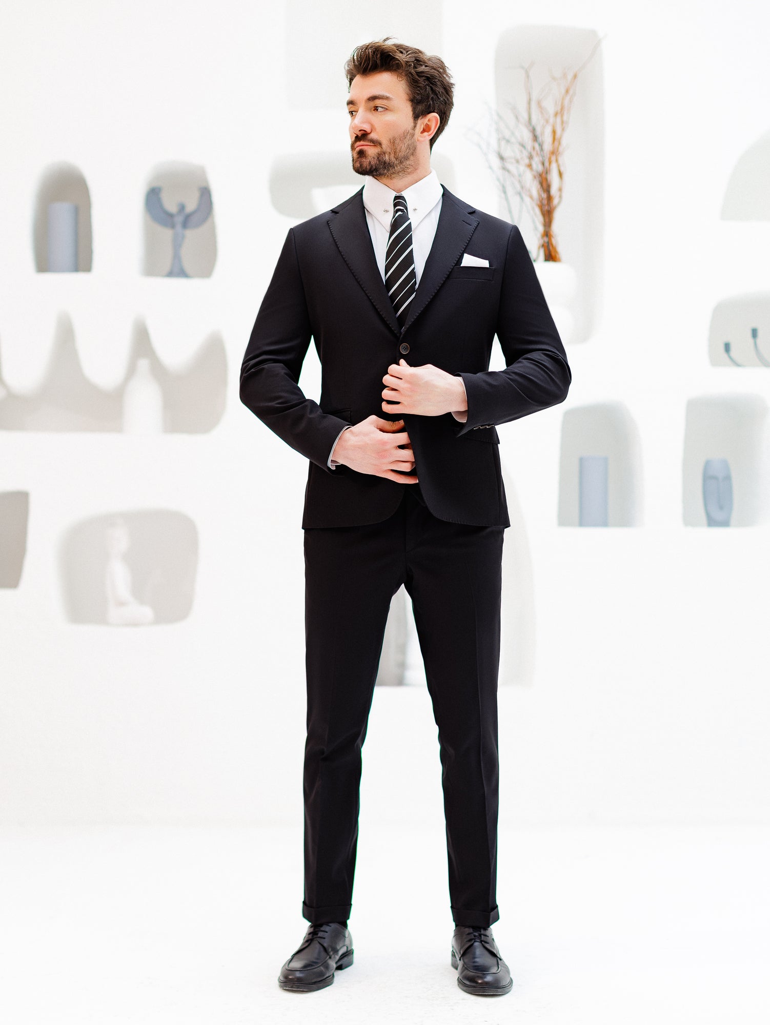 Black Slim-Fit Suit 3-Piece VIOSSI