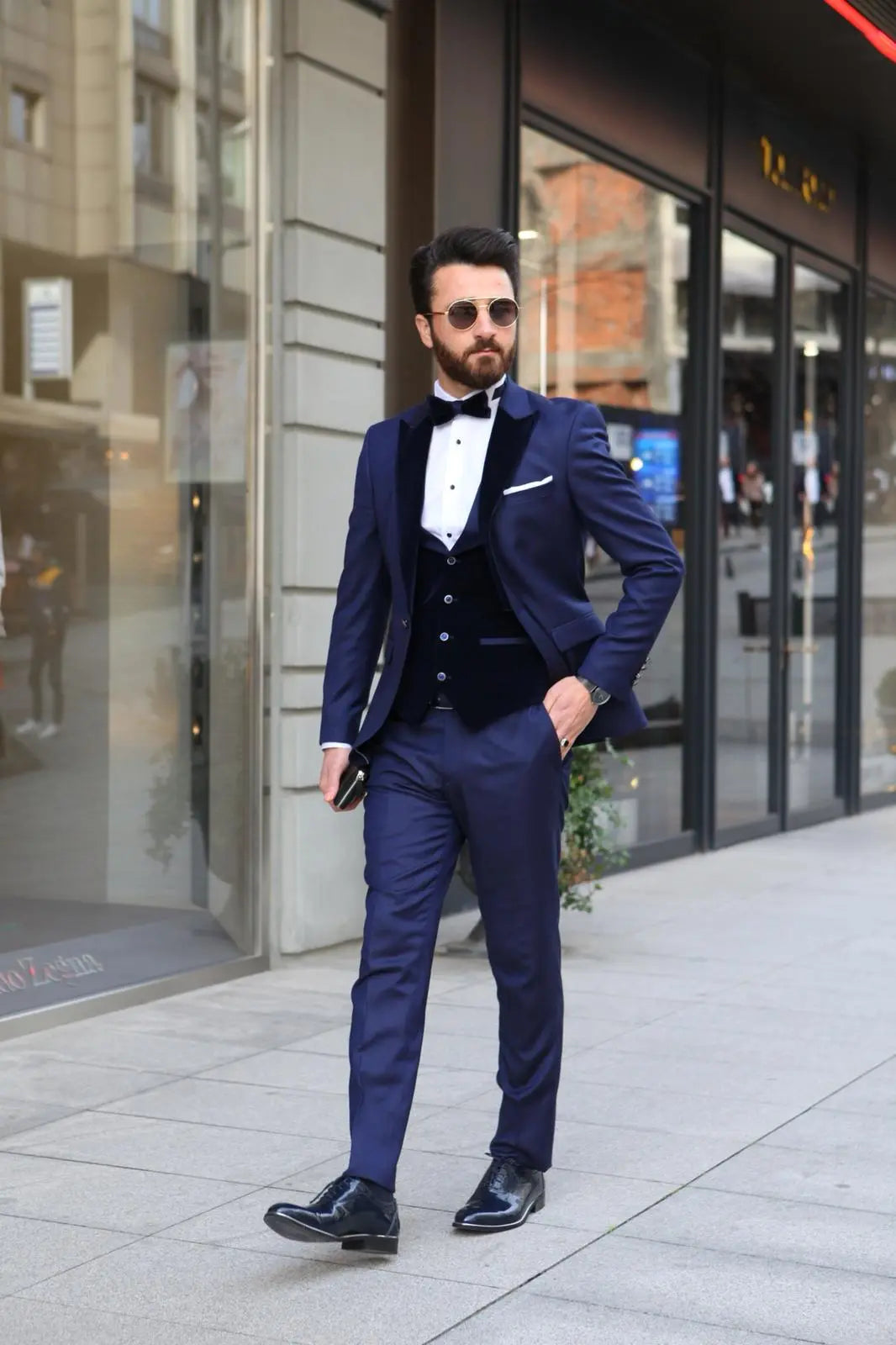 Blue Slim Tuxedo Suit for Every Occasion brabion