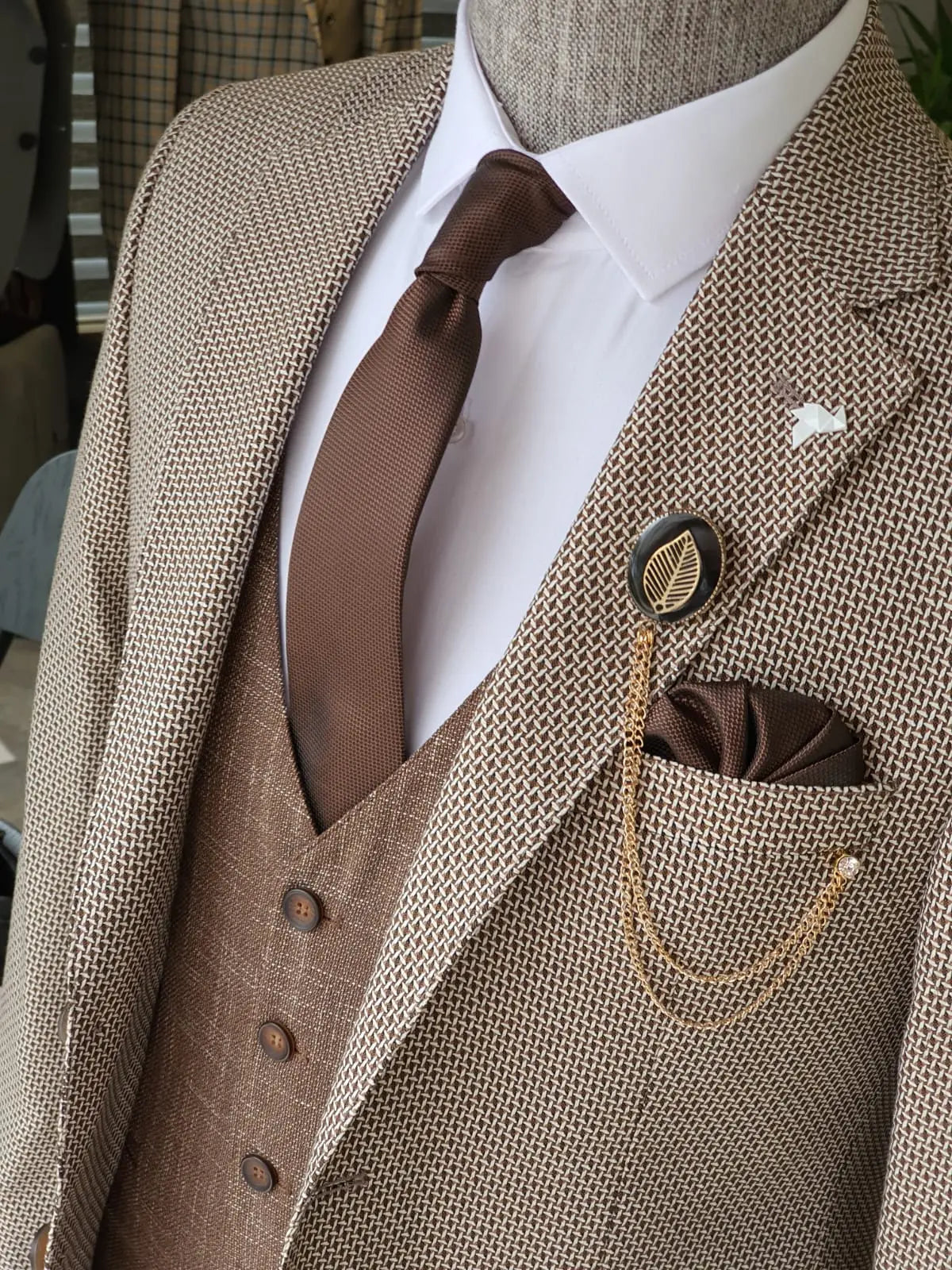 Acacia Beige Slim Fit Notch Lapel Suit - Three-Piece Elegance BOJONI