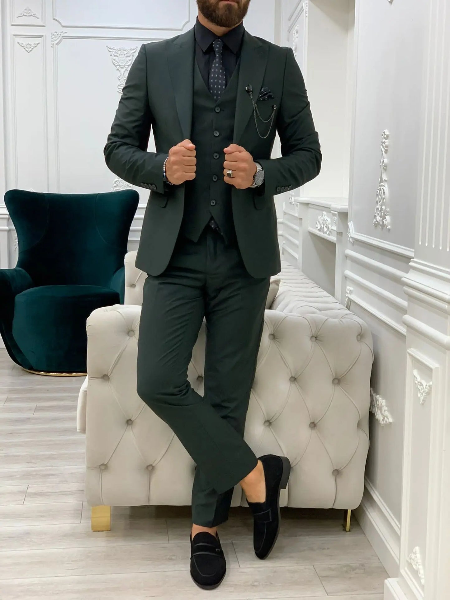 Eros Green Slim Fit Peak Lapel Suit - Elegant and Versatile BOJONI