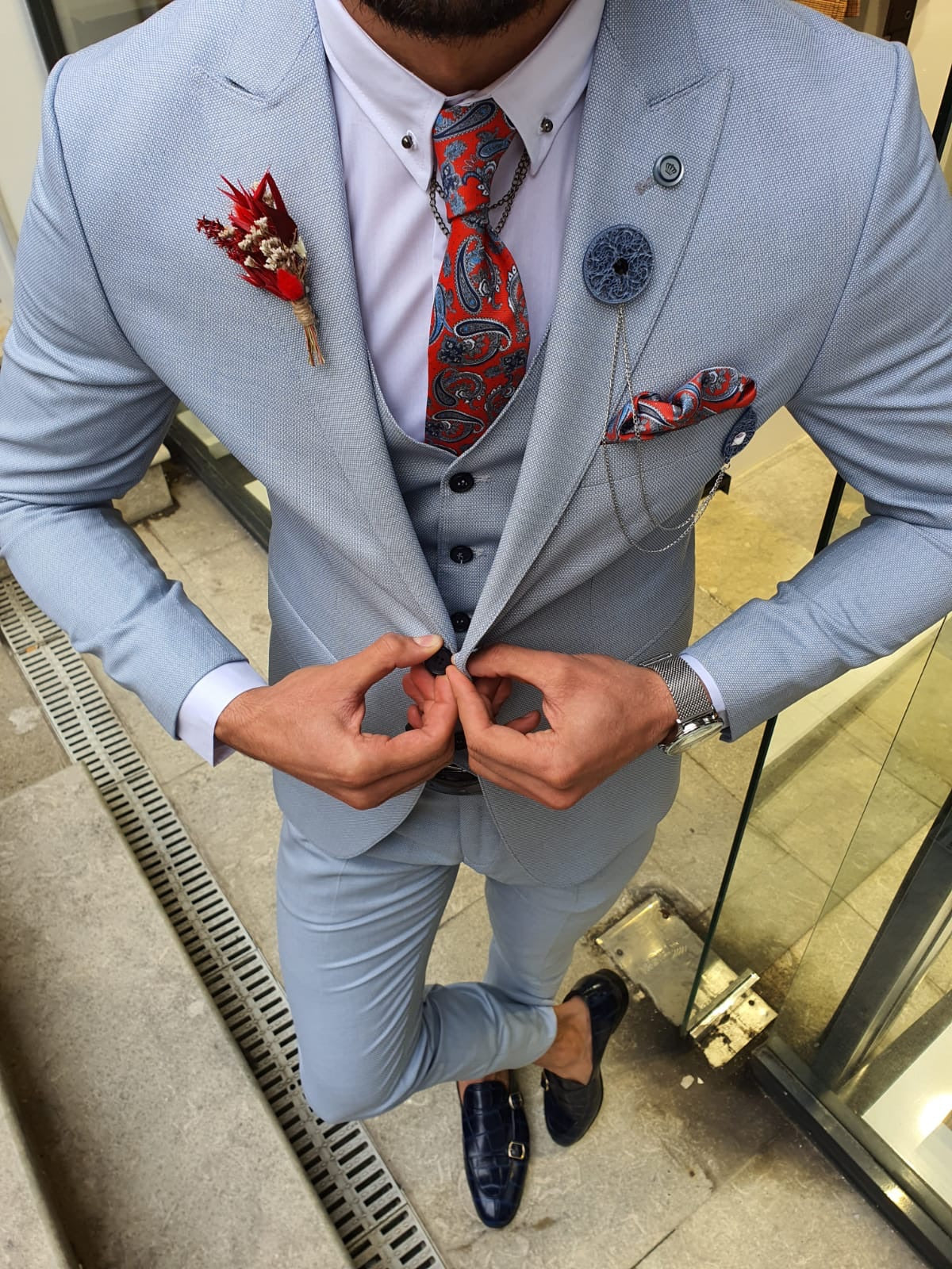 Olympia Blue Slim Fit Suit – The Perfect Choice for Every Occasion brabion