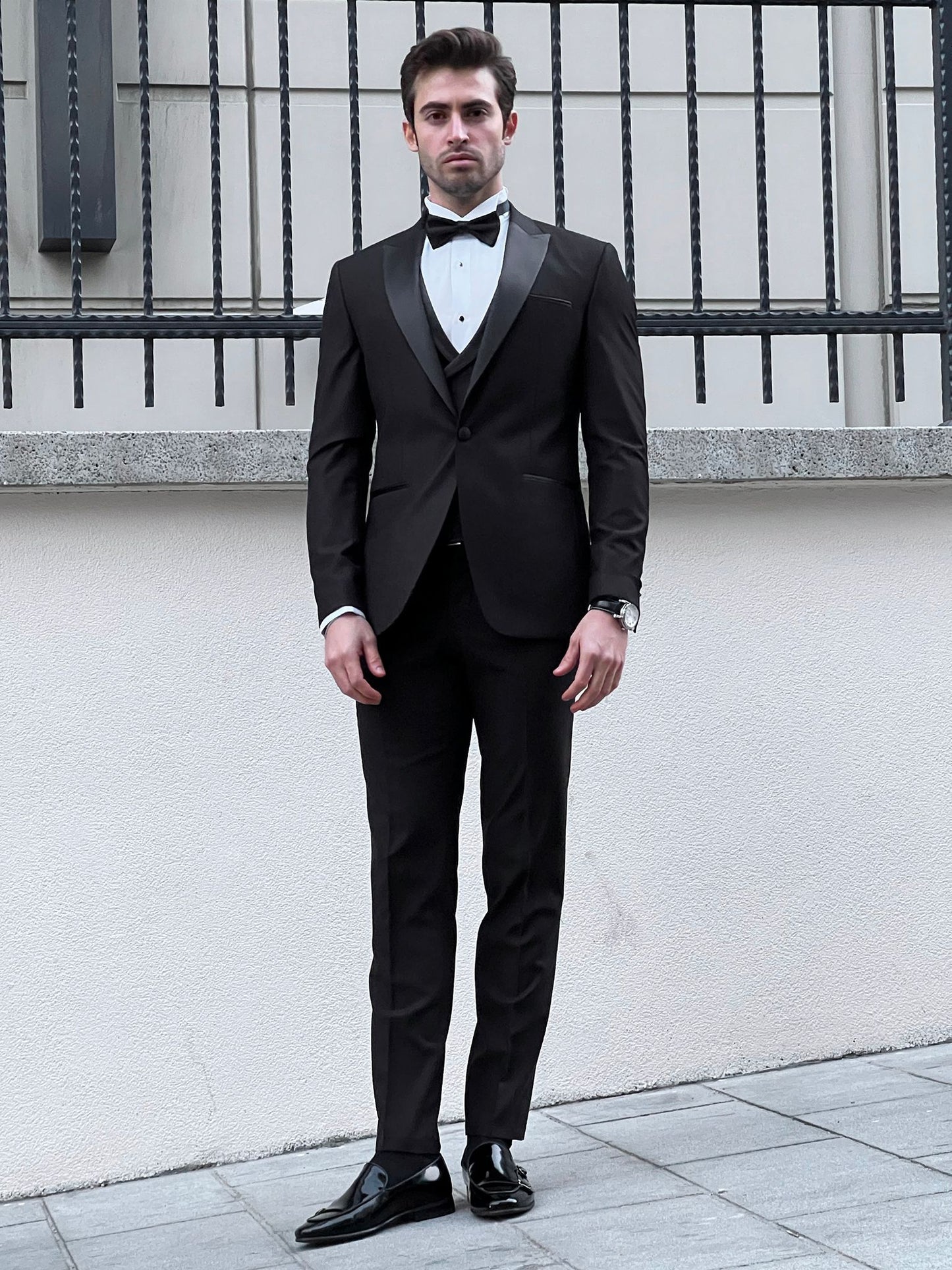Fabio Black Peak Lapel Slim Fit Tuxedo